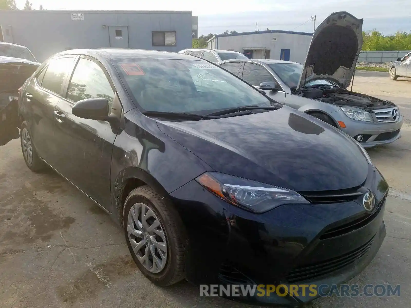 1 Photograph of a damaged car 2T1BURHE6KC154819 TOYOTA COROLLA 2019