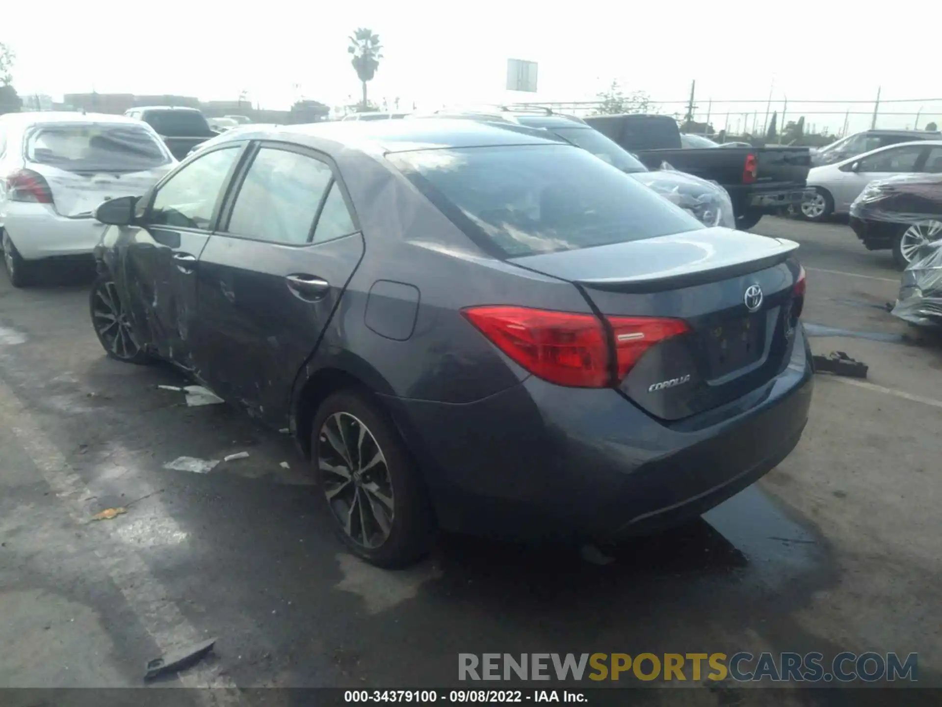 3 Photograph of a damaged car 2T1BURHE6KC155274 TOYOTA COROLLA 2019