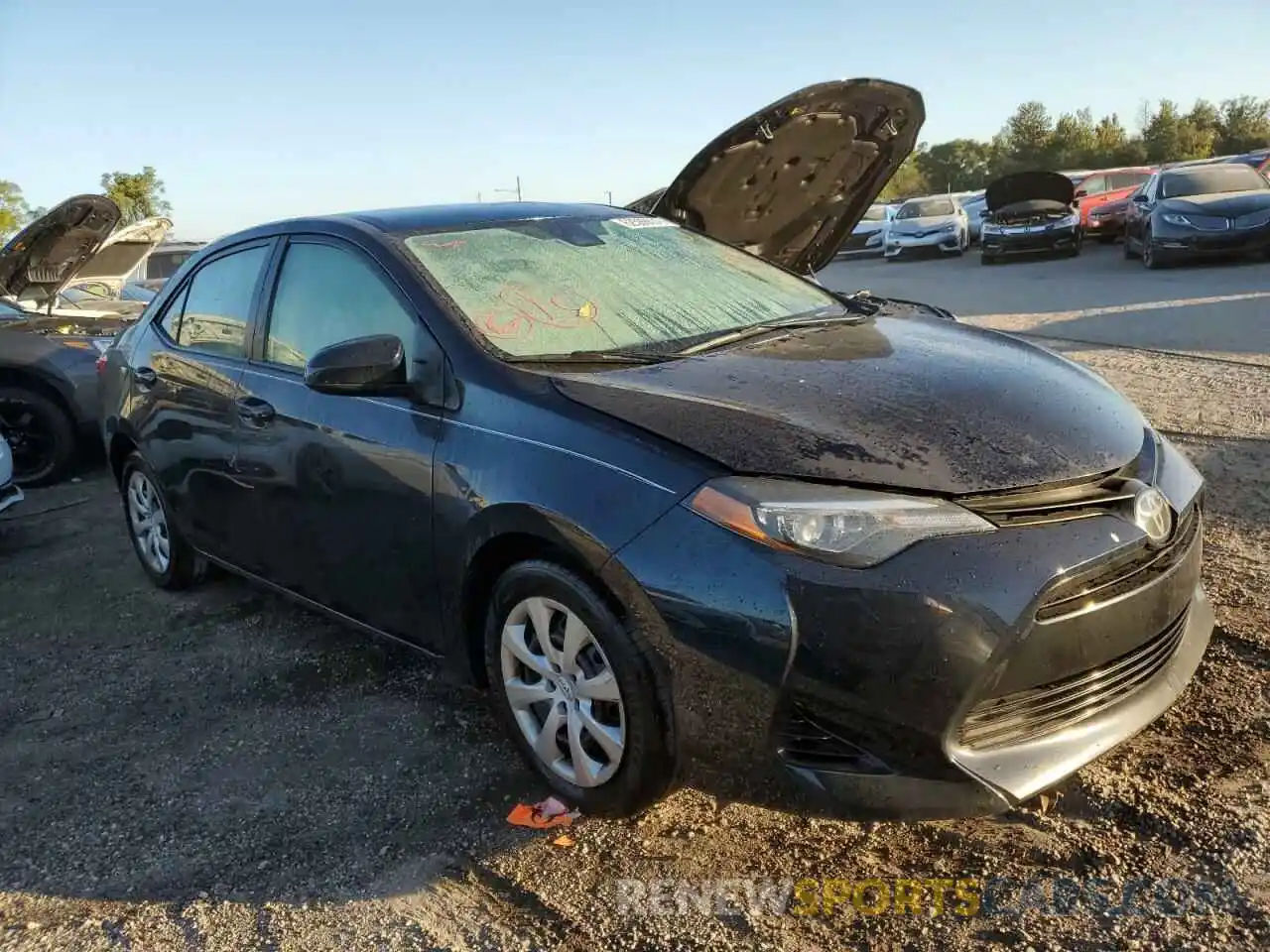 1 Photograph of a damaged car 2T1BURHE6KC156683 TOYOTA COROLLA 2019