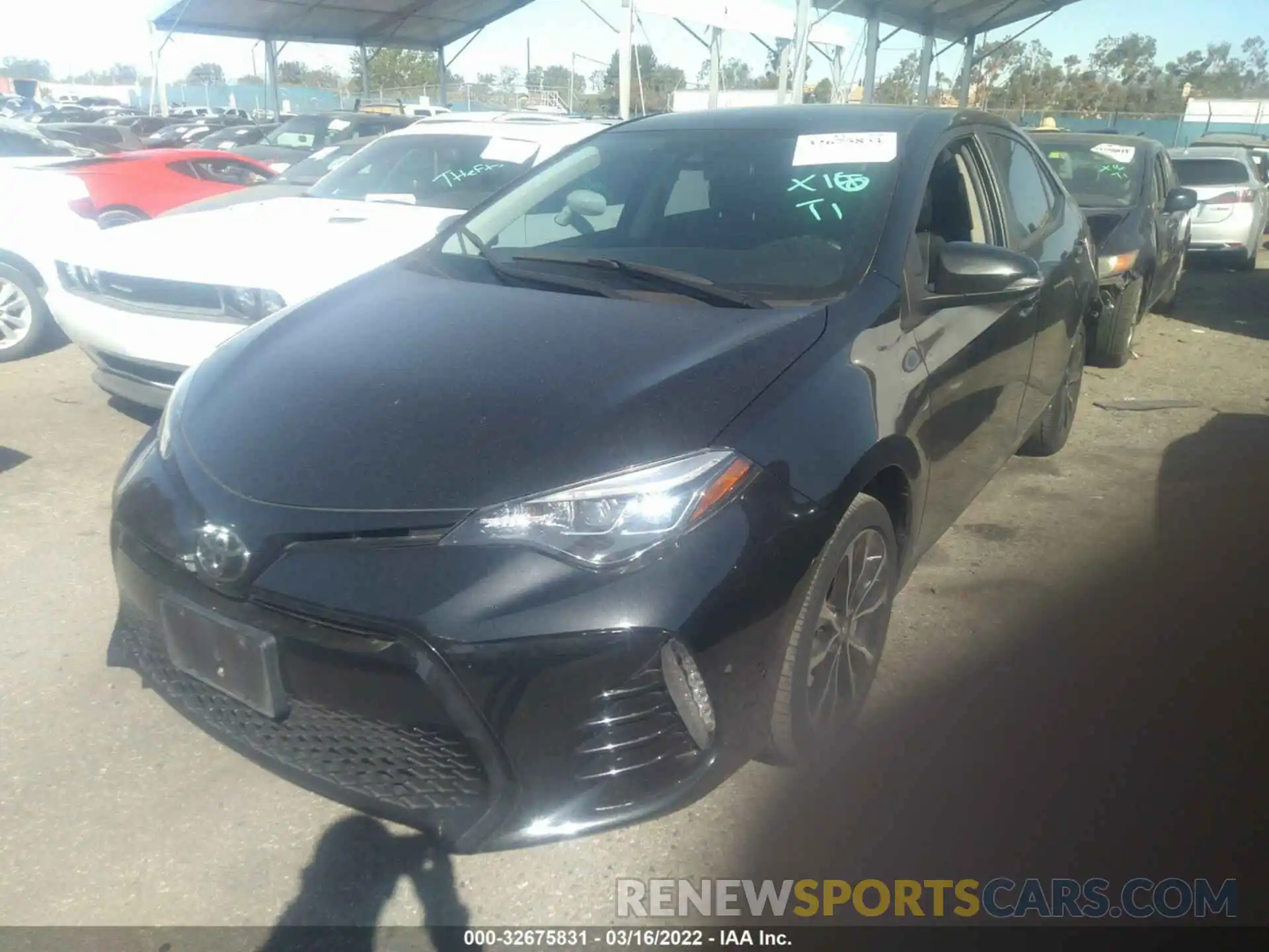 2 Photograph of a damaged car 2T1BURHE6KC157171 TOYOTA COROLLA 2019