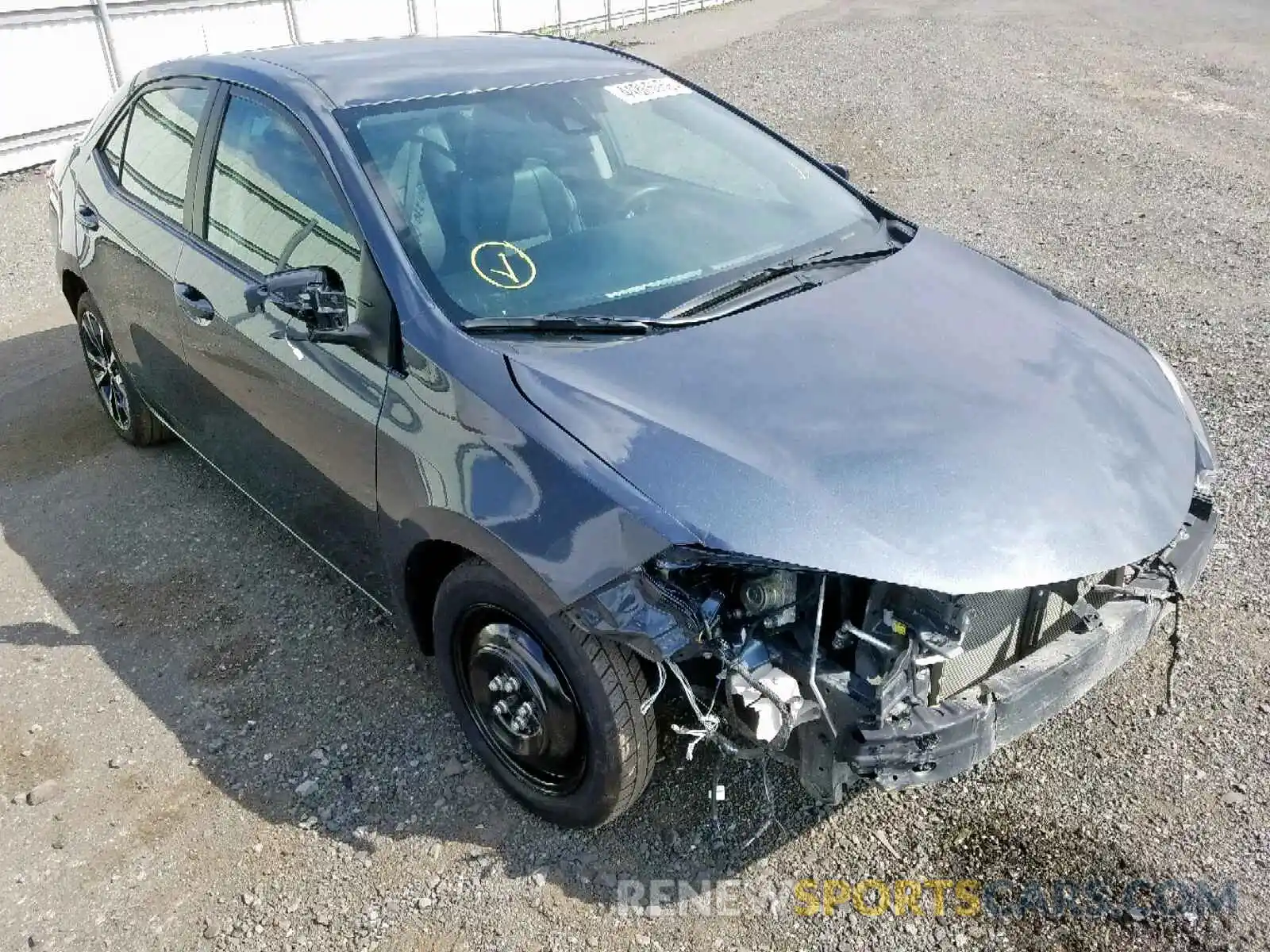 1 Photograph of a damaged car 2T1BURHE6KC157221 TOYOTA COROLLA 2019