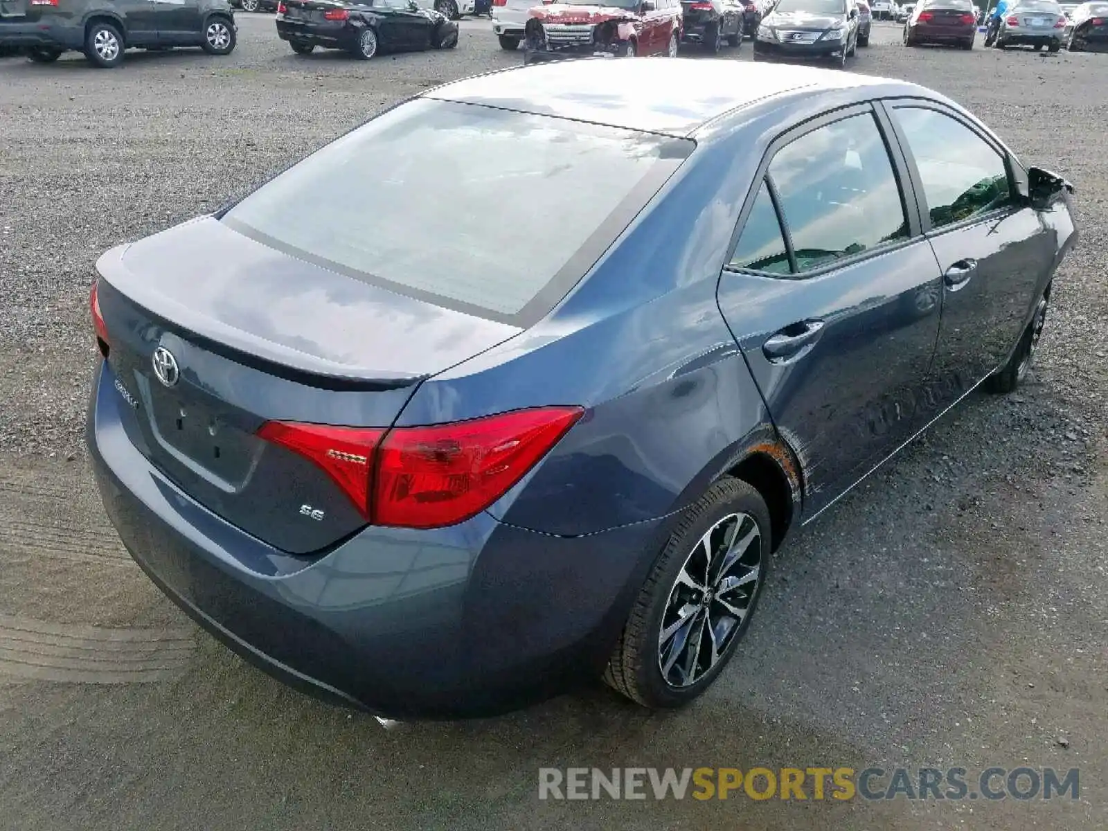 4 Photograph of a damaged car 2T1BURHE6KC157221 TOYOTA COROLLA 2019