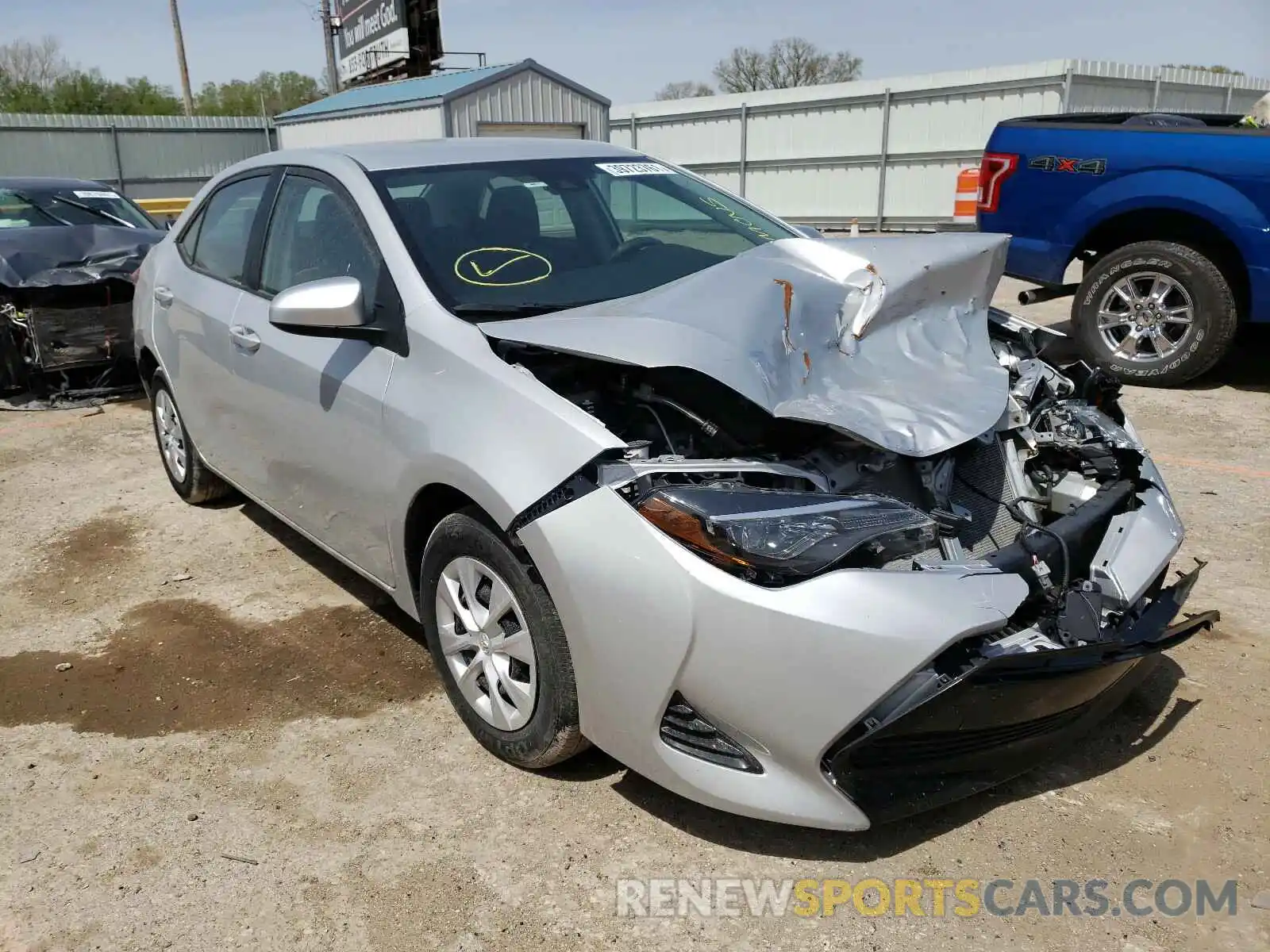 1 Photograph of a damaged car 2T1BURHE6KC158224 TOYOTA COROLLA 2019