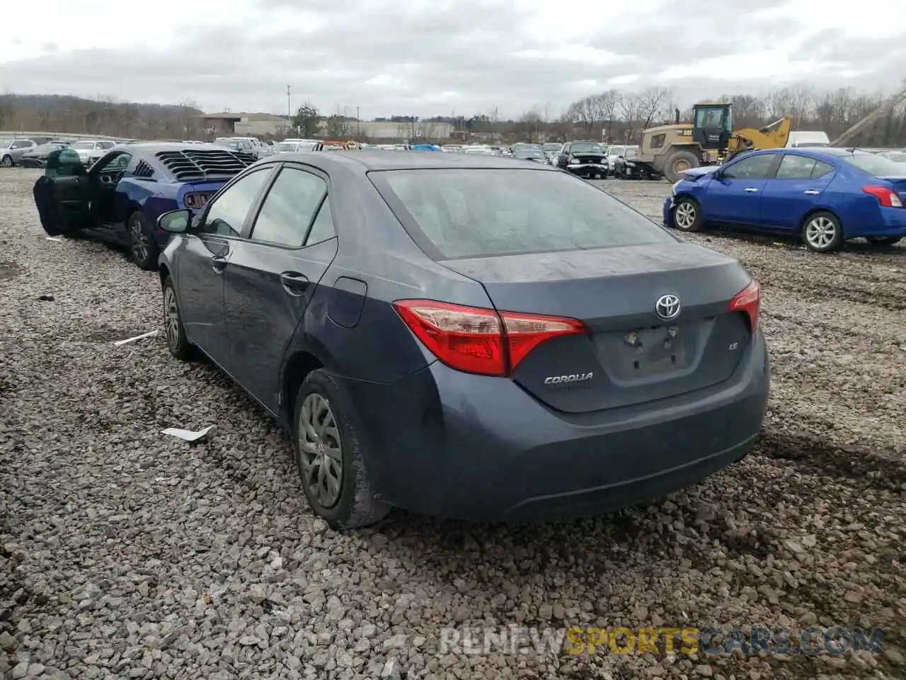 3 Photograph of a damaged car 2T1BURHE6KC158272 TOYOTA COROLLA 2019