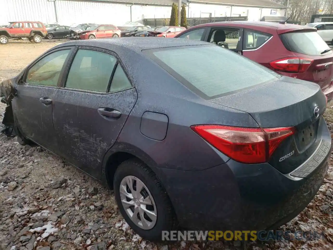 3 Photograph of a damaged car 2T1BURHE6KC158742 TOYOTA COROLLA 2019