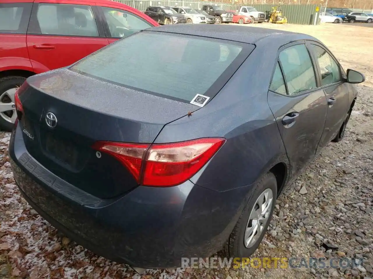 4 Photograph of a damaged car 2T1BURHE6KC158742 TOYOTA COROLLA 2019