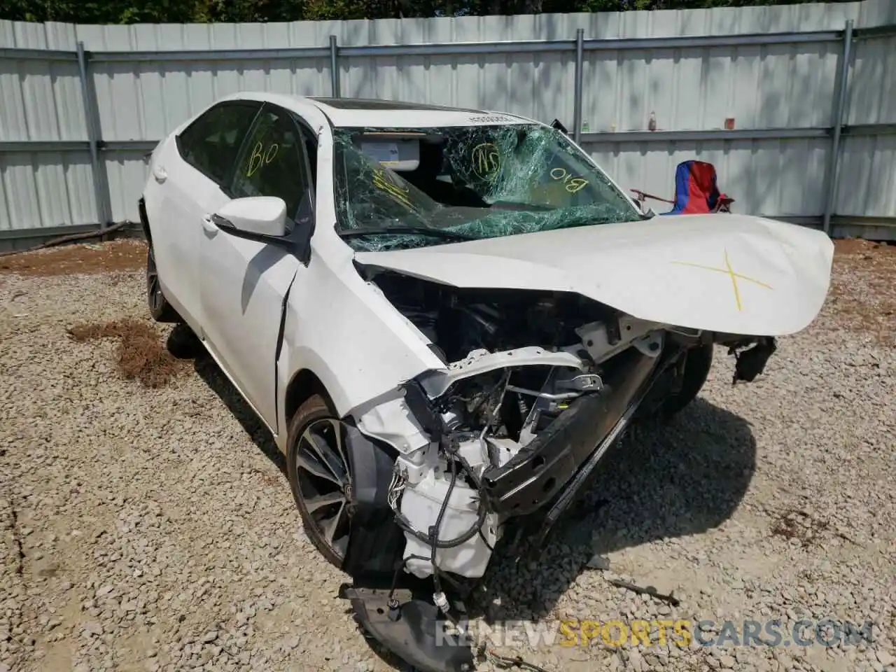 1 Photograph of a damaged car 2T1BURHE6KC159227 TOYOTA COROLLA 2019