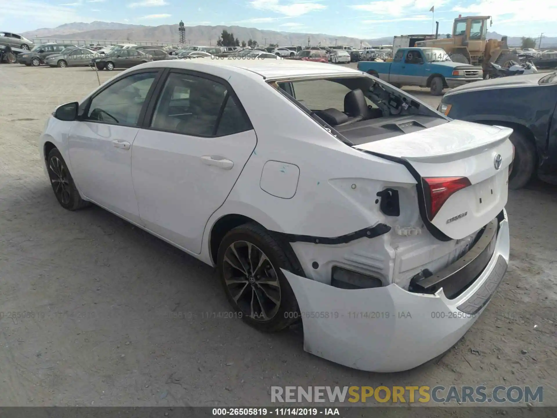 3 Photograph of a damaged car 2T1BURHE6KC159440 TOYOTA COROLLA 2019