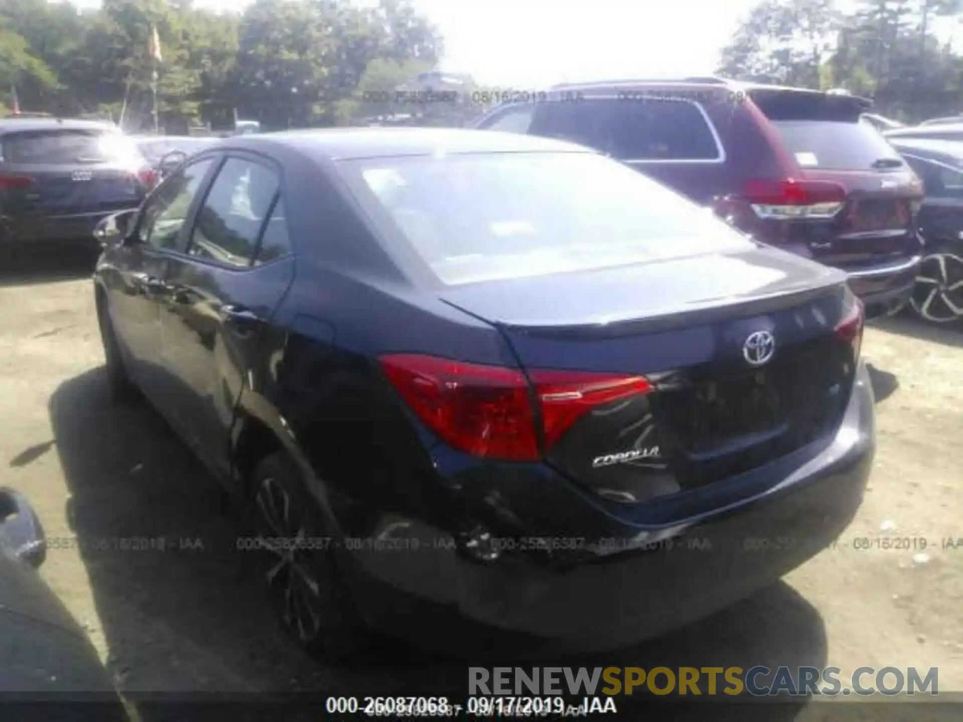 3 Photograph of a damaged car 2T1BURHE6KC159504 TOYOTA COROLLA 2019