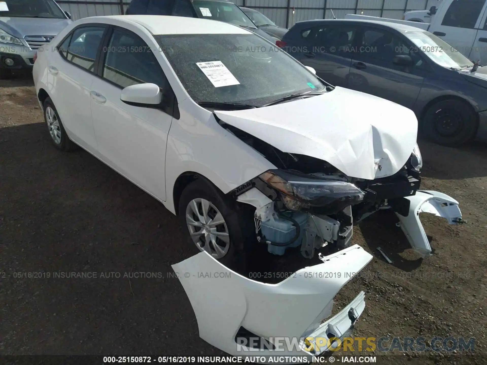 1 Photograph of a damaged car 2T1BURHE6KC159924 TOYOTA COROLLA 2019