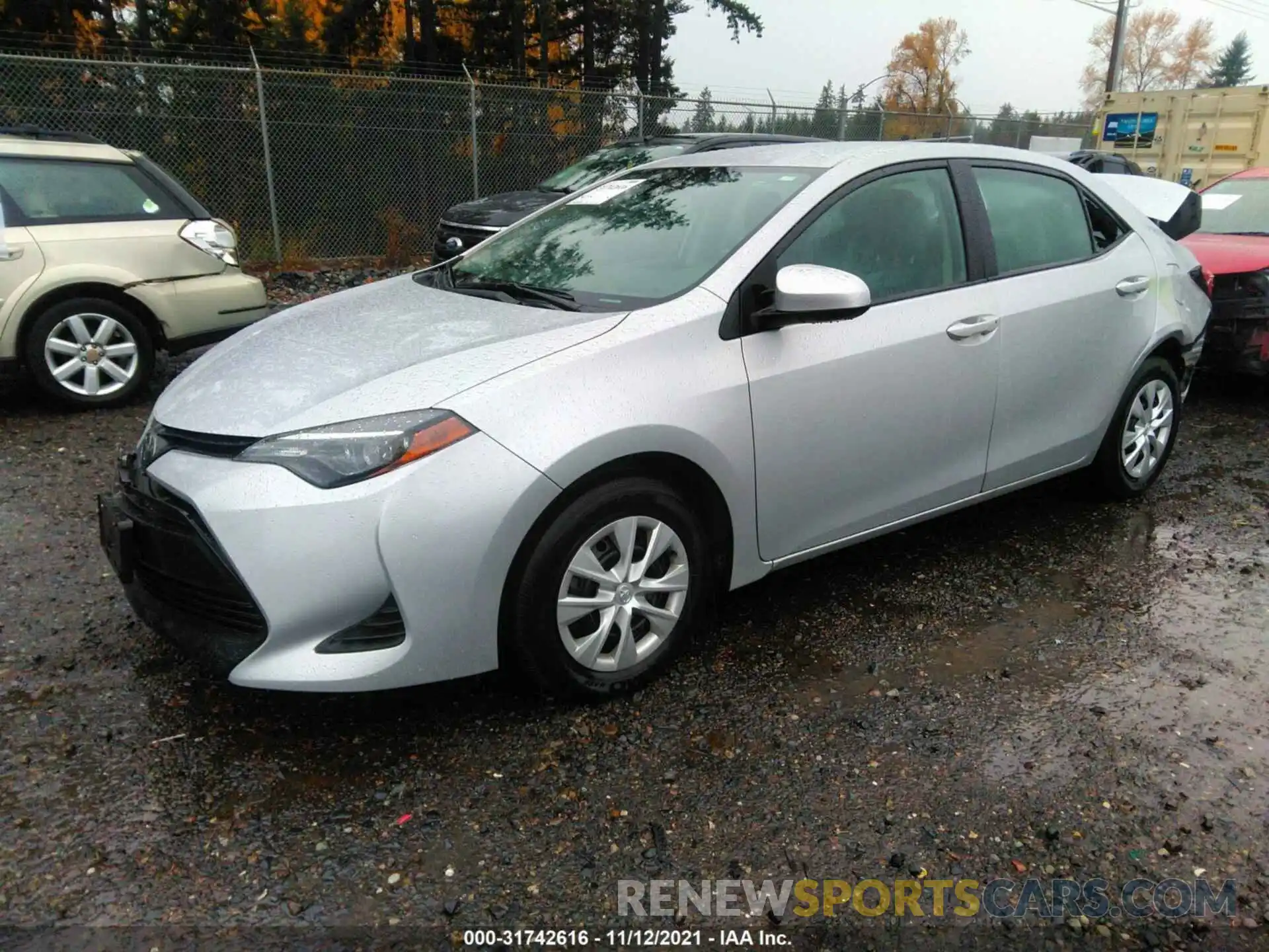 2 Photograph of a damaged car 2T1BURHE6KC160250 TOYOTA COROLLA 2019