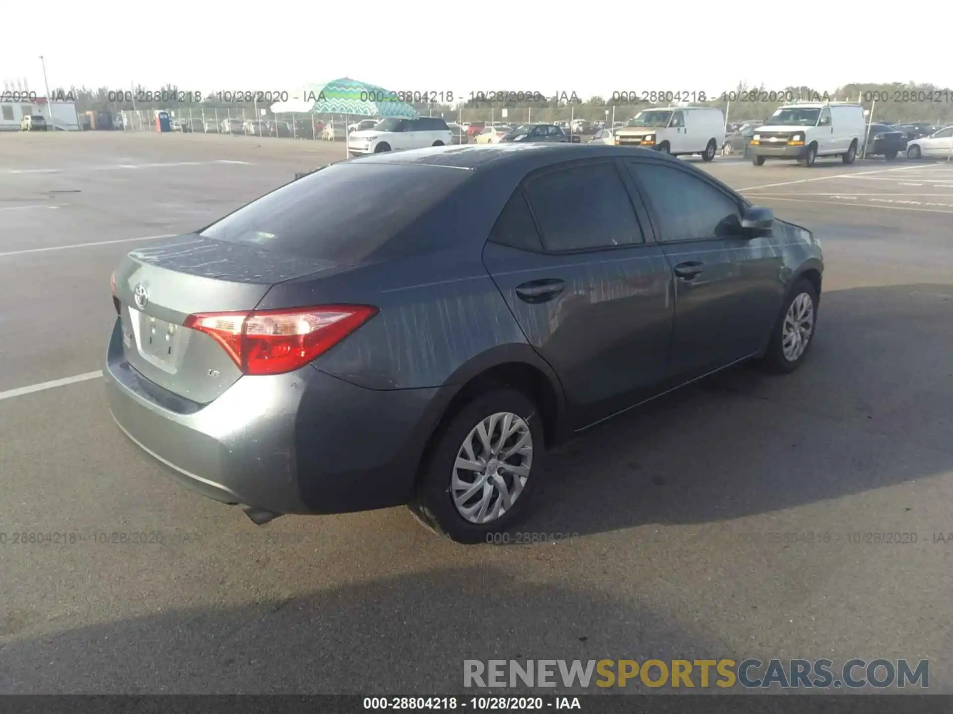 4 Photograph of a damaged car 2T1BURHE6KC160698 TOYOTA COROLLA 2019