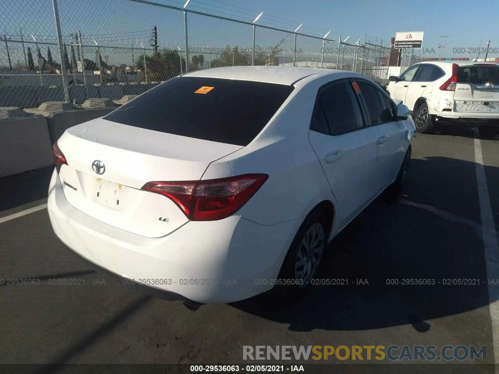 4 Photograph of a damaged car 2T1BURHE6KC161530 TOYOTA COROLLA 2019