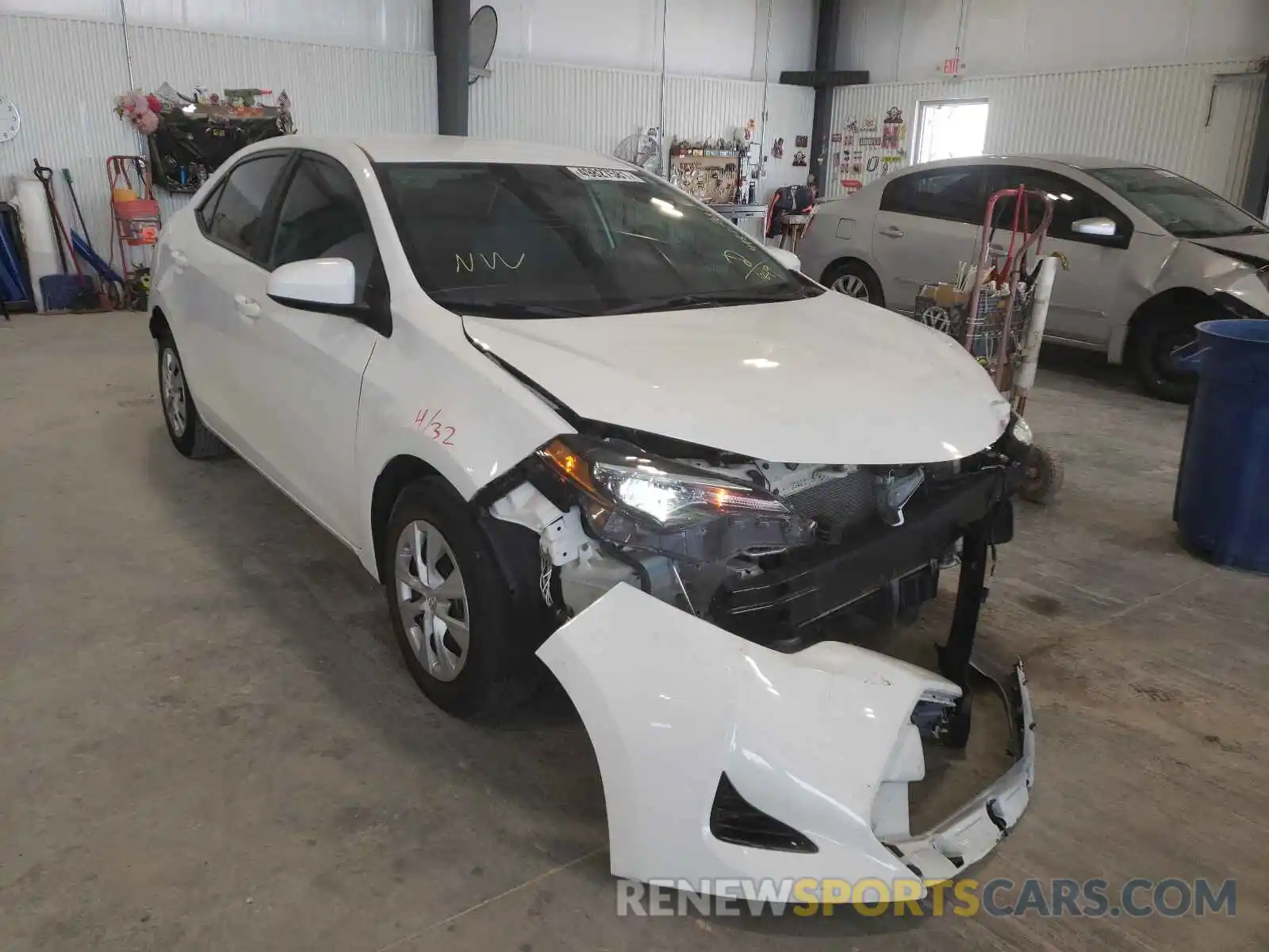 1 Photograph of a damaged car 2T1BURHE6KC161849 TOYOTA COROLLA 2019