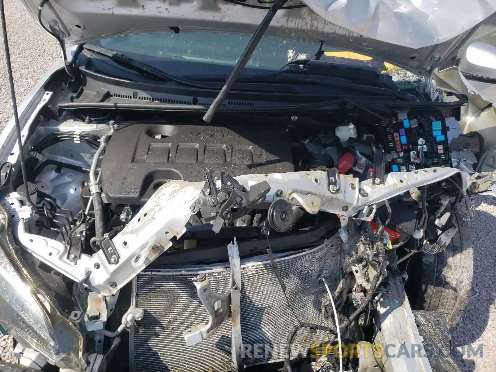 7 Photograph of a damaged car 2T1BURHE6KC162368 TOYOTA COROLLA 2019