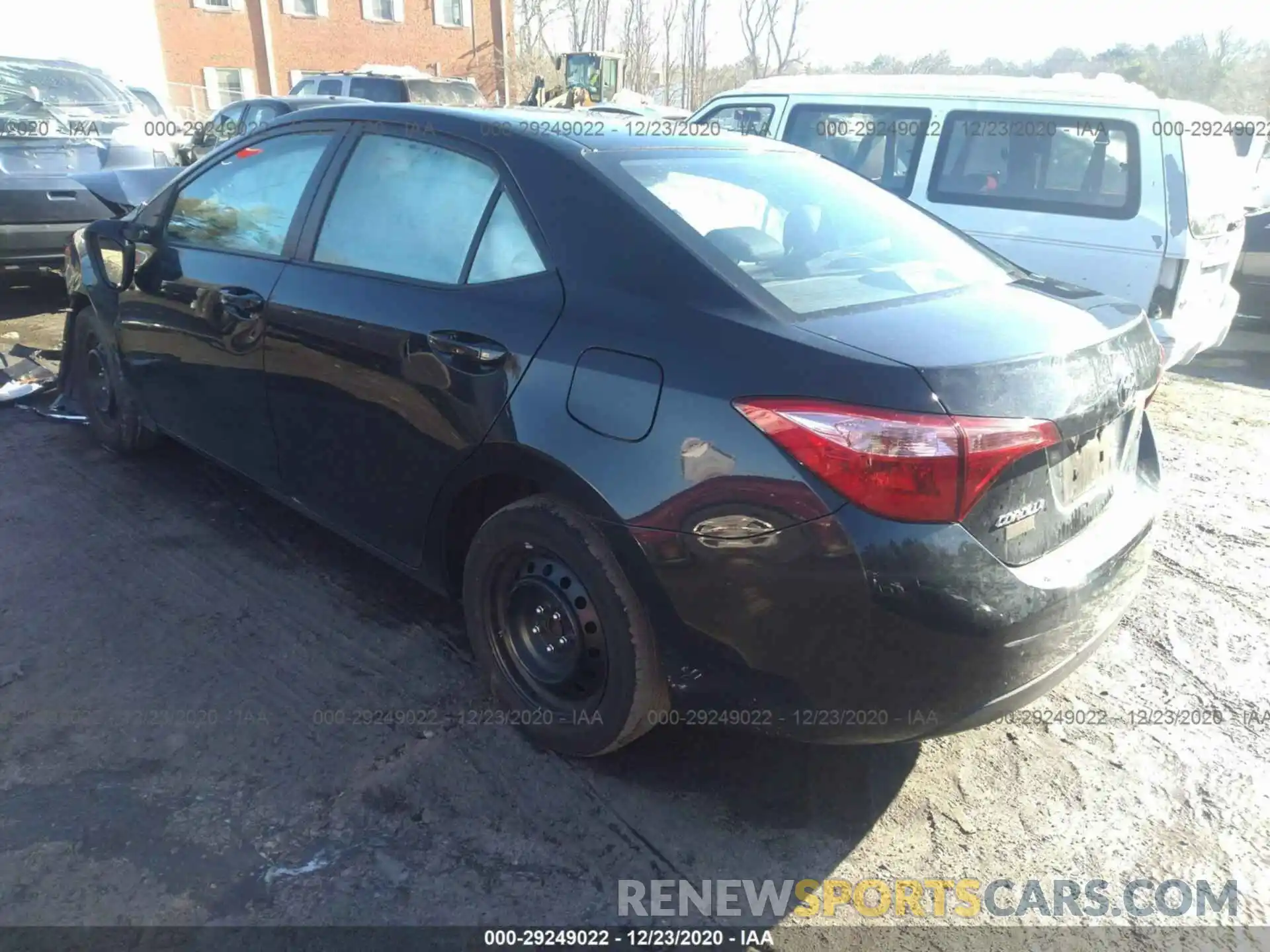 3 Photograph of a damaged car 2T1BURHE6KC162810 TOYOTA COROLLA 2019