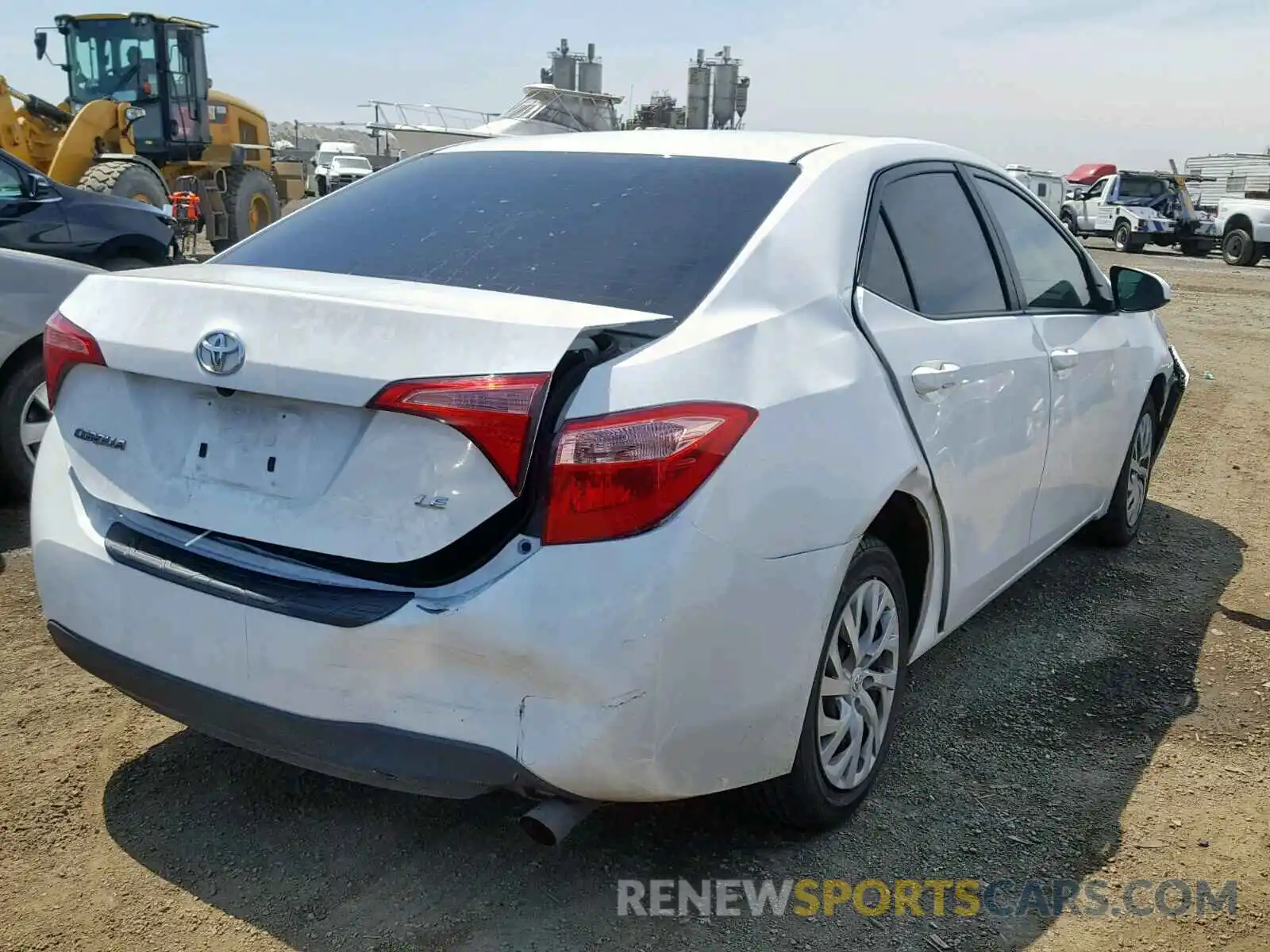 4 Photograph of a damaged car 2T1BURHE6KC163066 TOYOTA COROLLA 2019