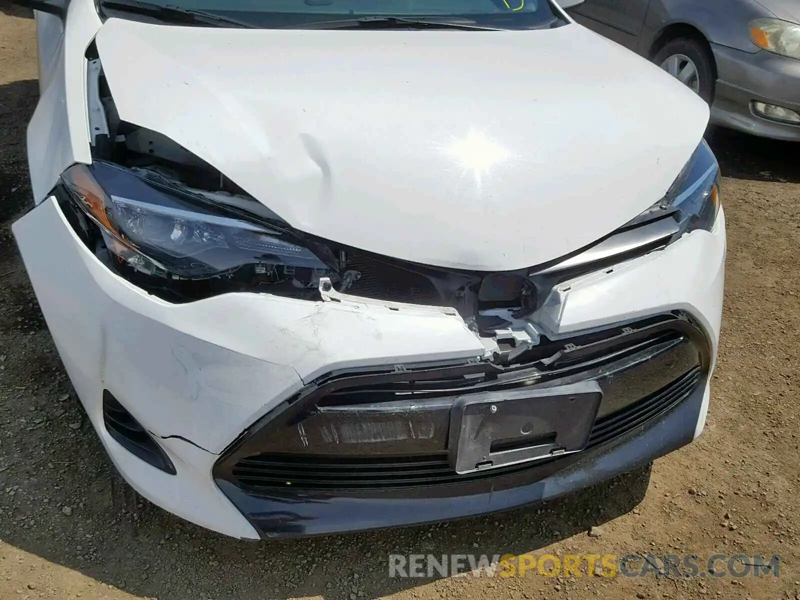 9 Photograph of a damaged car 2T1BURHE6KC163066 TOYOTA COROLLA 2019