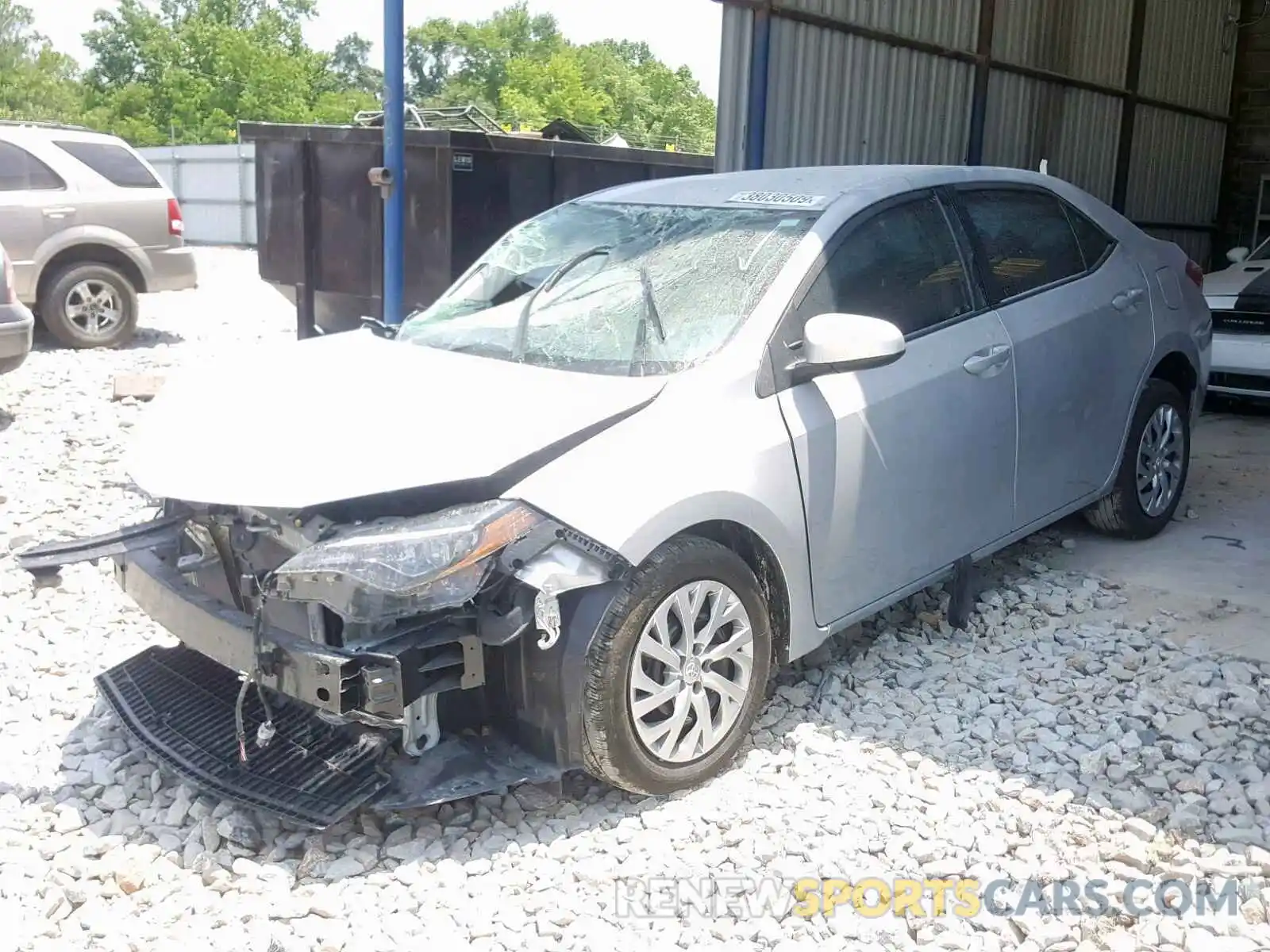 2 Photograph of a damaged car 2T1BURHE6KC163102 TOYOTA COROLLA 2019