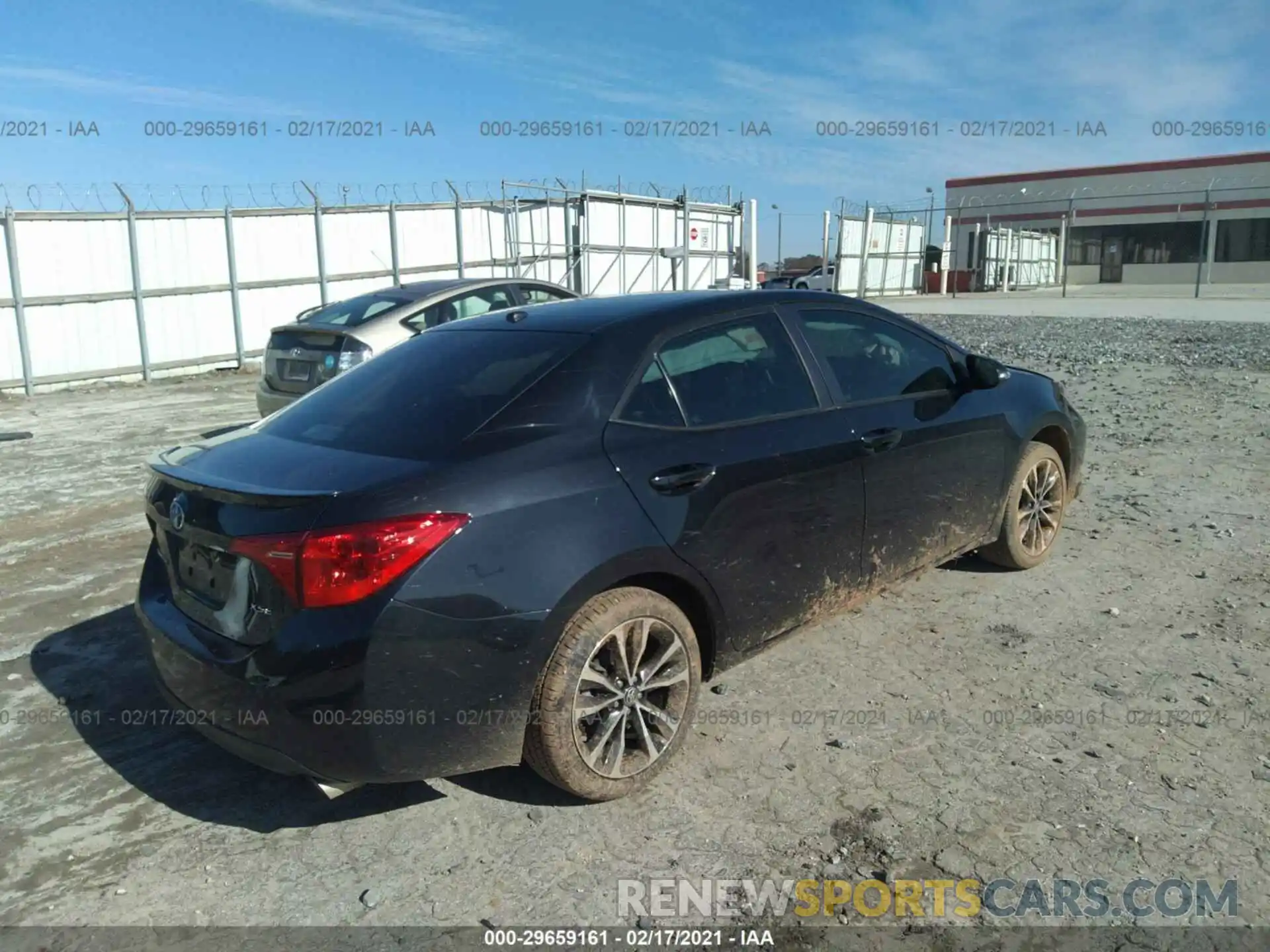 4 Photograph of a damaged car 2T1BURHE6KC163195 TOYOTA COROLLA 2019