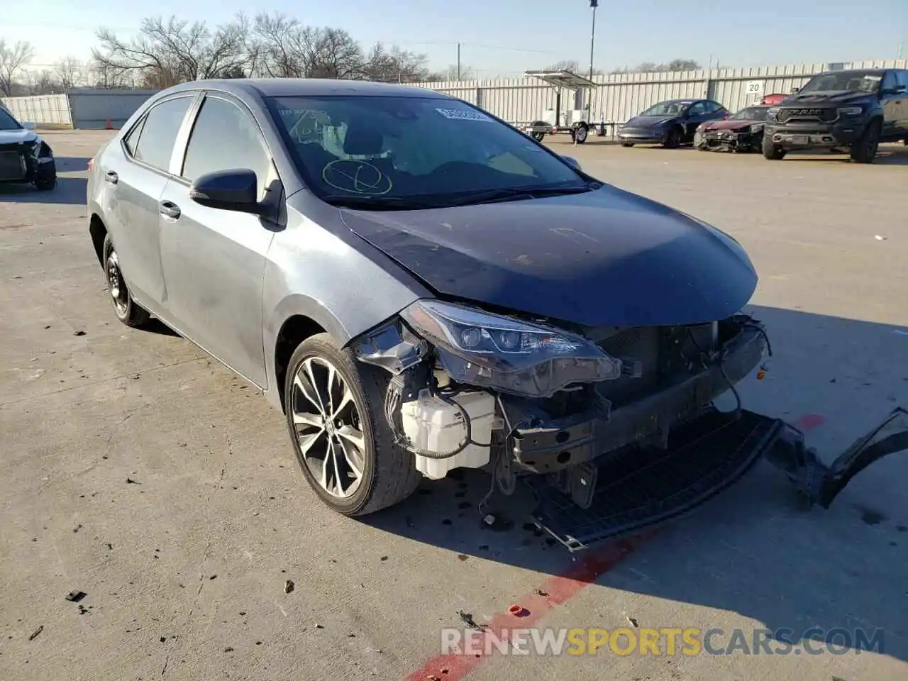 1 Photograph of a damaged car 2T1BURHE6KC163472 TOYOTA COROLLA 2019