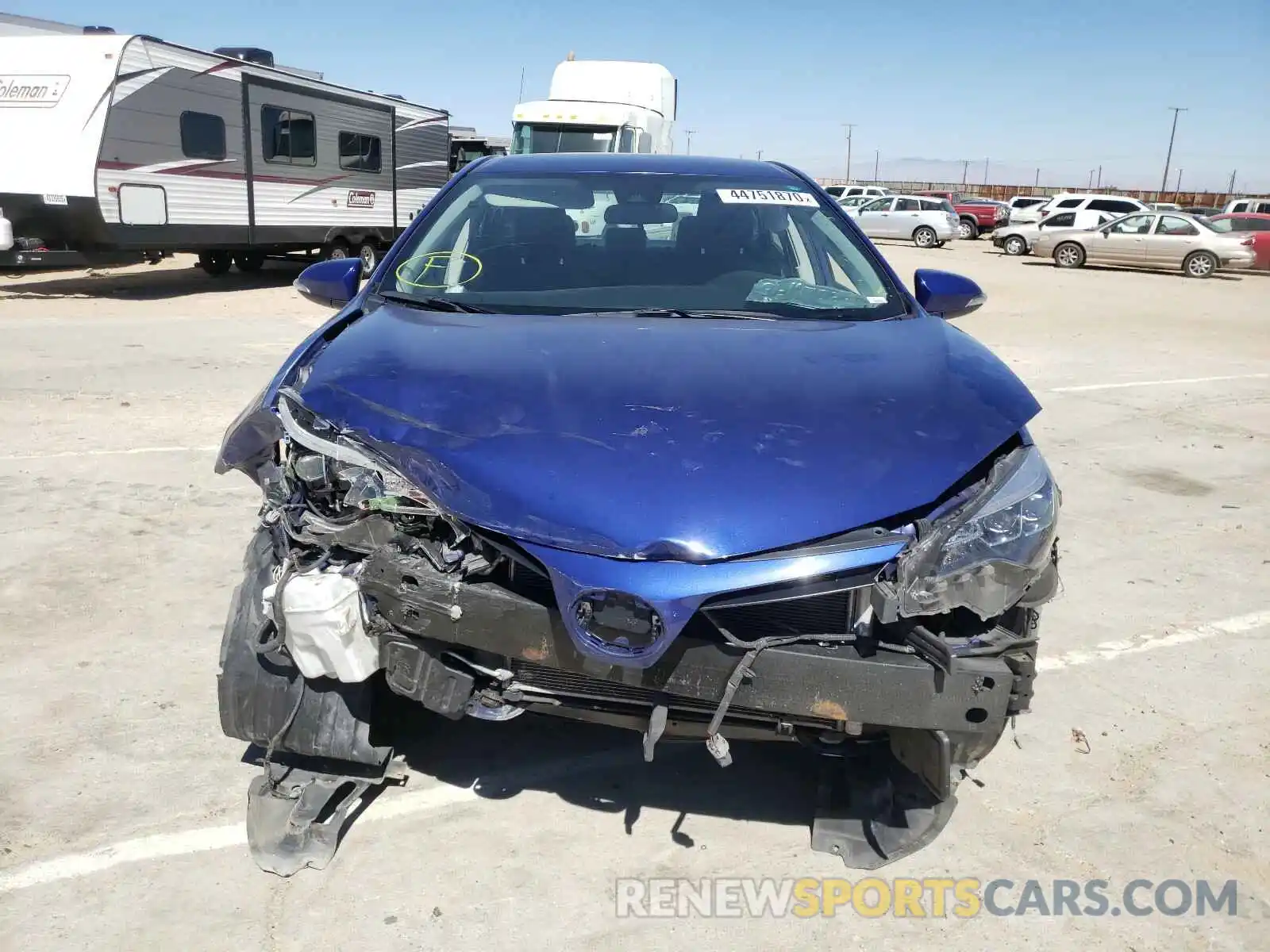 9 Photograph of a damaged car 2T1BURHE6KC163861 TOYOTA COROLLA 2019