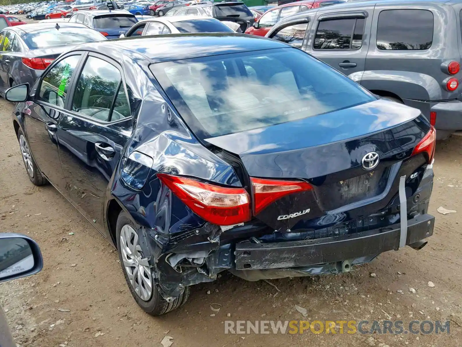 3 Photograph of a damaged car 2T1BURHE6KC164279 TOYOTA COROLLA 2019