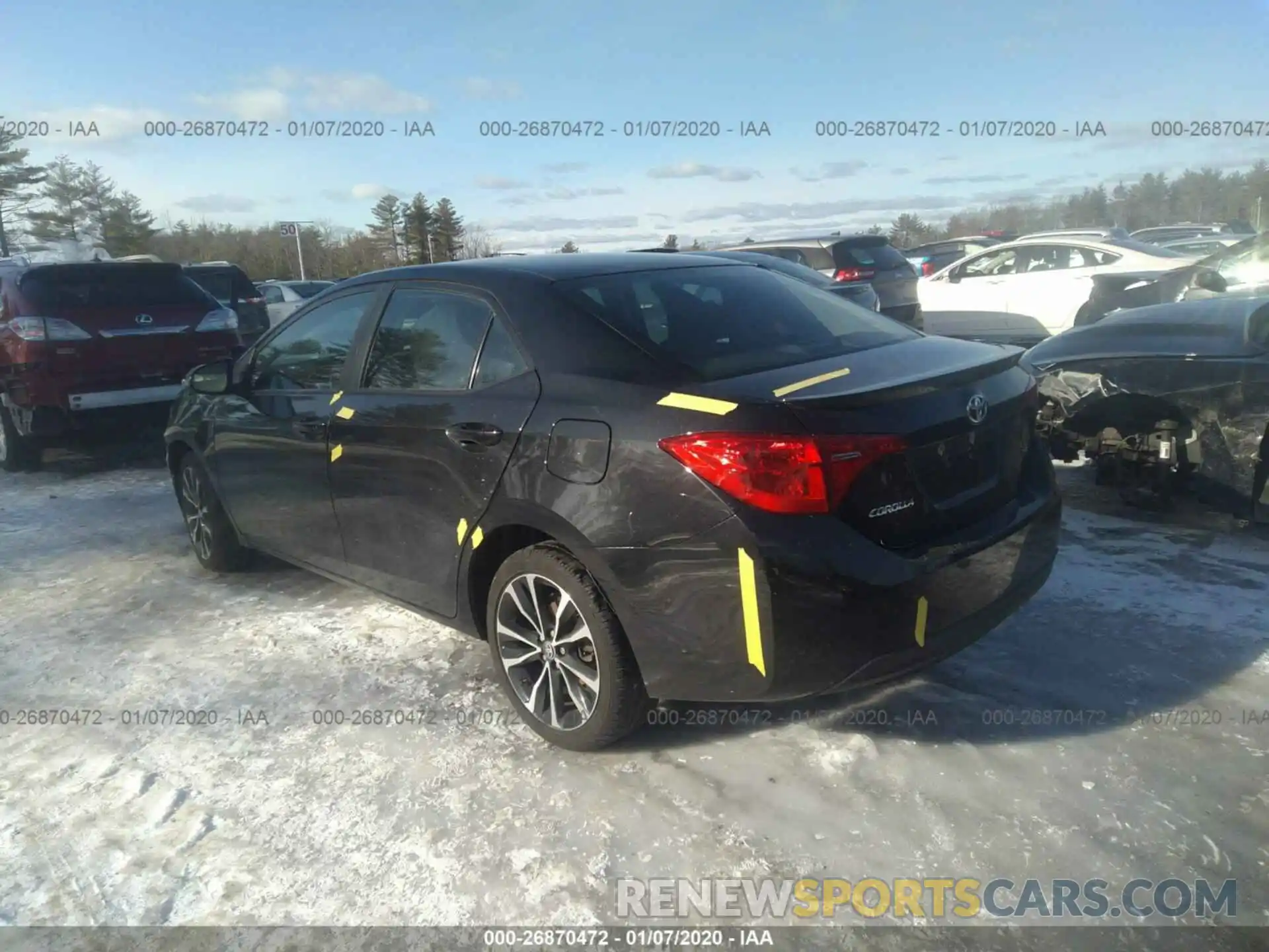 3 Photograph of a damaged car 2T1BURHE6KC164296 TOYOTA COROLLA 2019