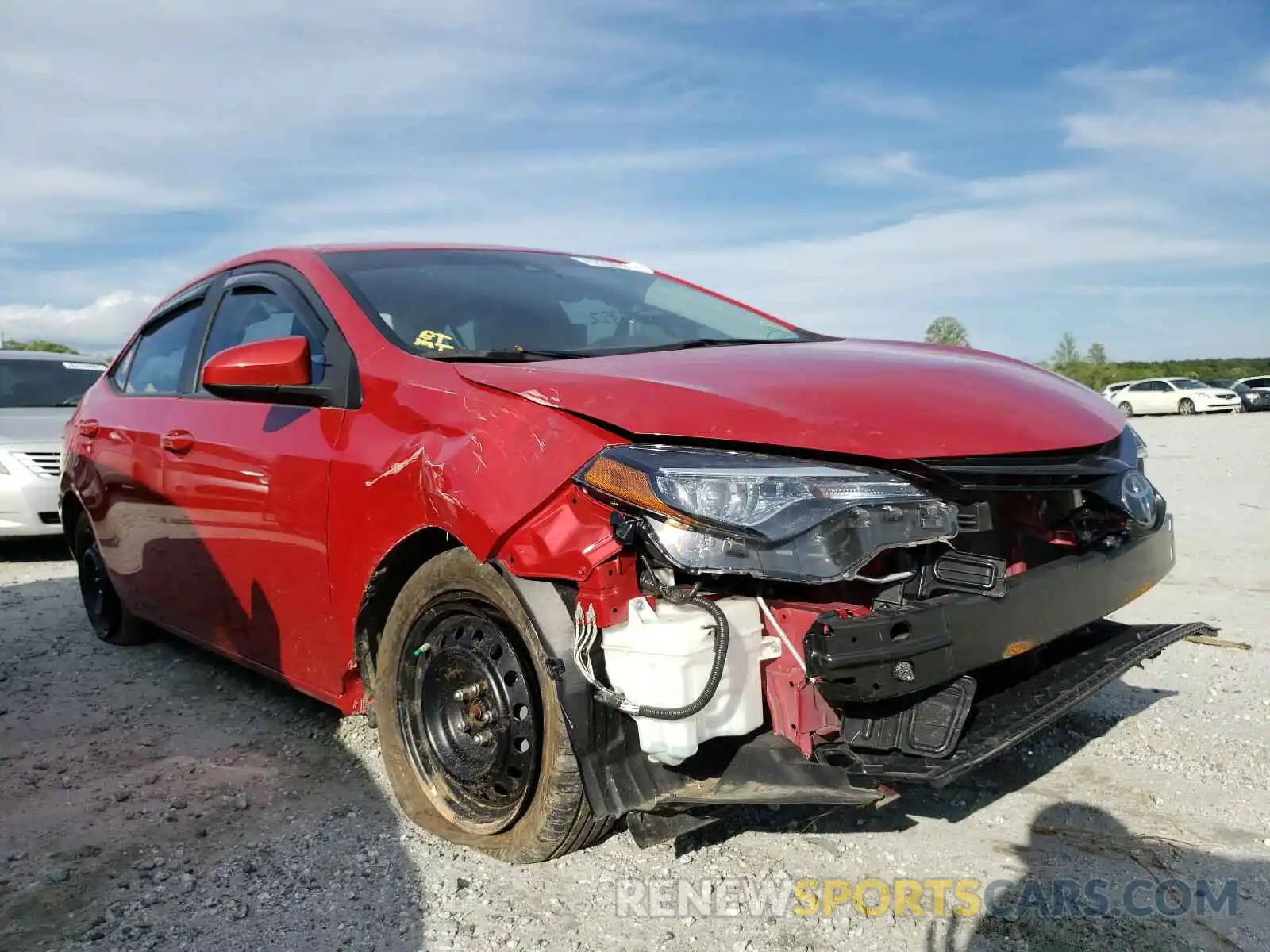 1 Photograph of a damaged car 2T1BURHE6KC164511 TOYOTA COROLLA 2019