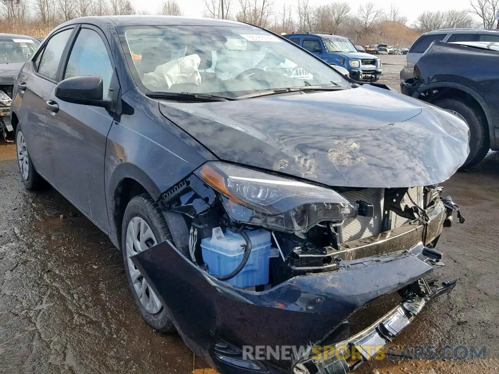 1 Photograph of a damaged car 2T1BURHE6KC164699 TOYOTA COROLLA 2019