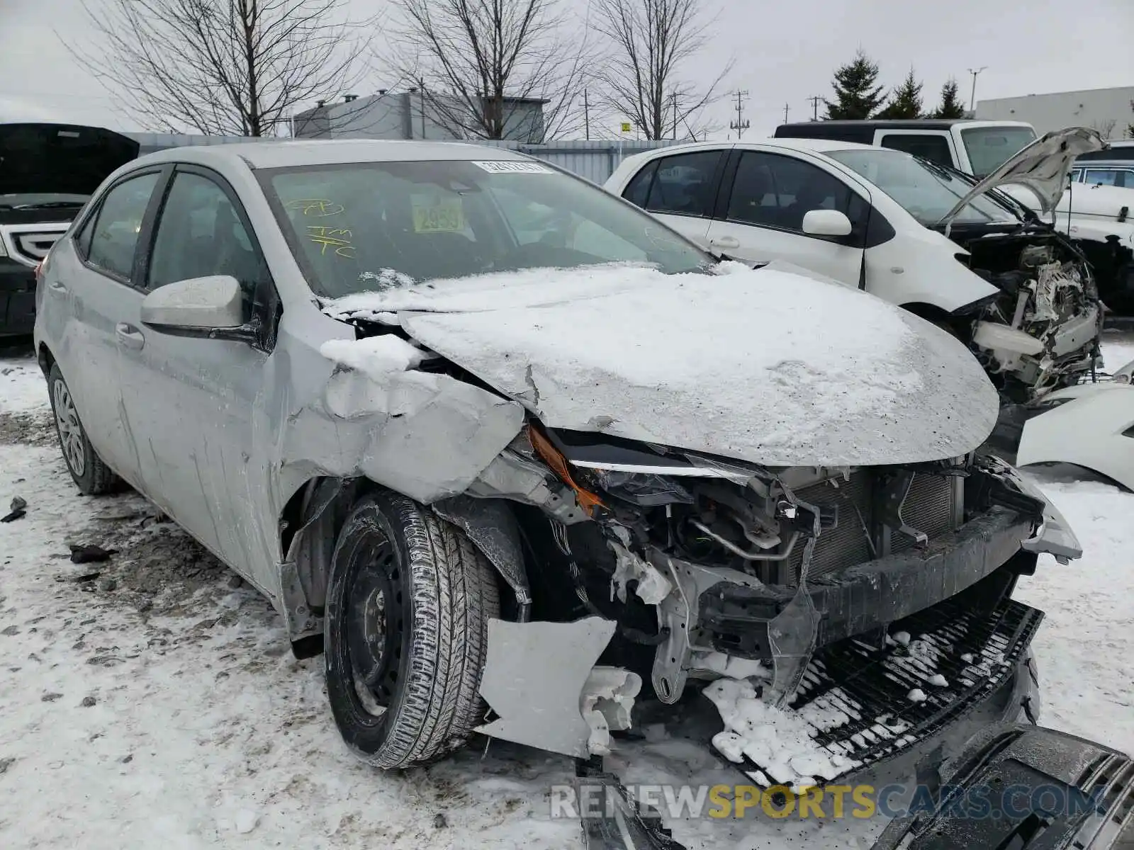 1 Photograph of a damaged car 2T1BURHE6KC166601 TOYOTA COROLLA 2019