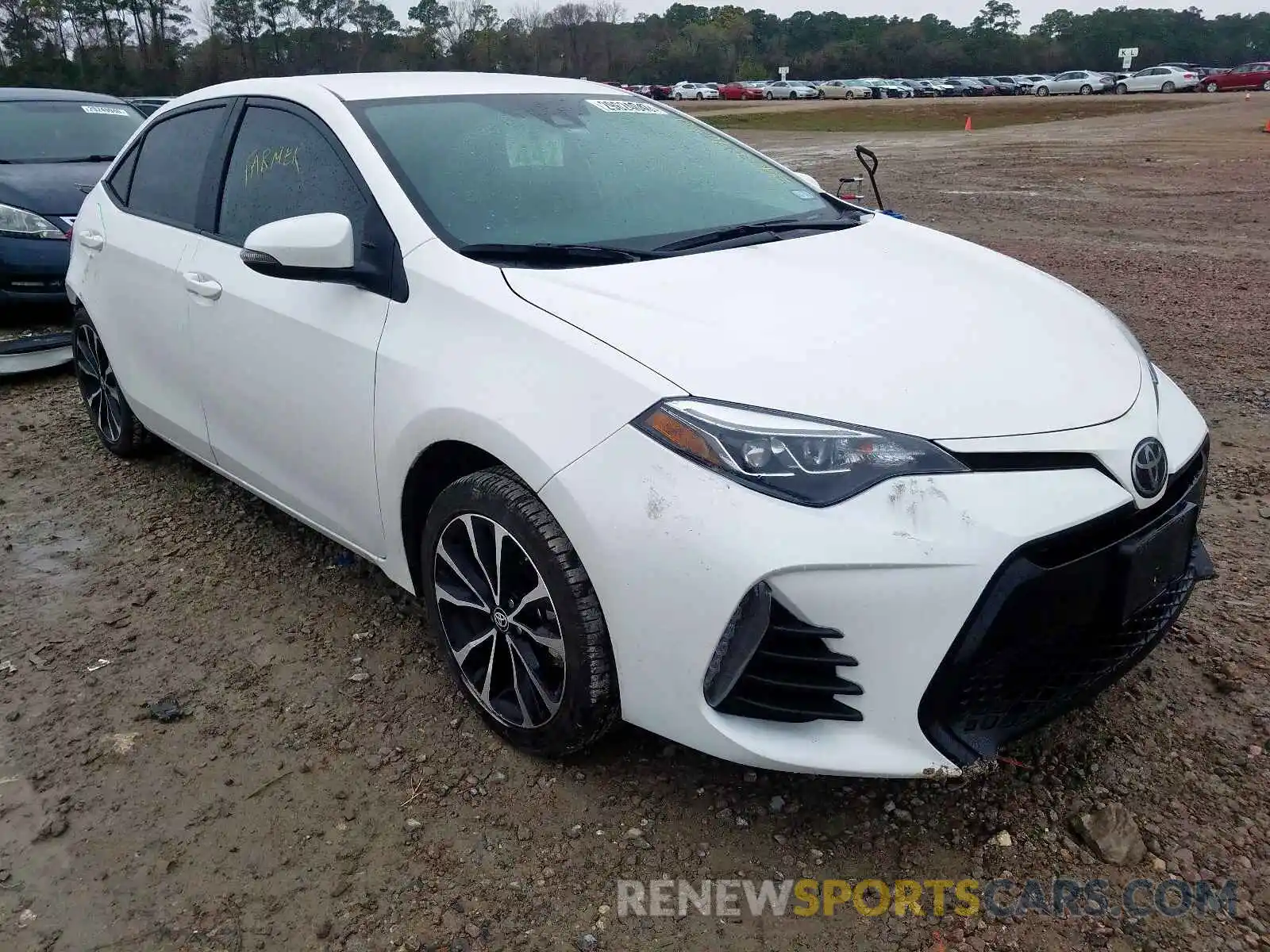 1 Photograph of a damaged car 2T1BURHE6KC167179 TOYOTA COROLLA 2019