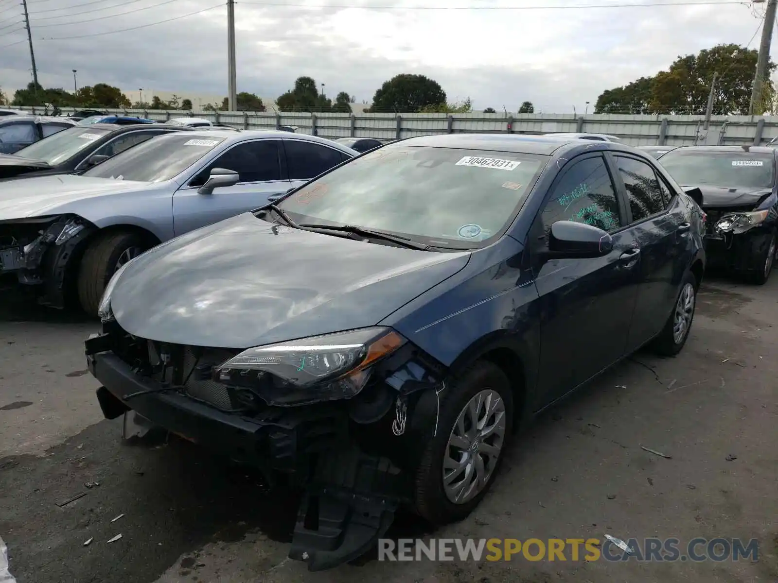 2 Photograph of a damaged car 2T1BURHE6KC168316 TOYOTA COROLLA 2019