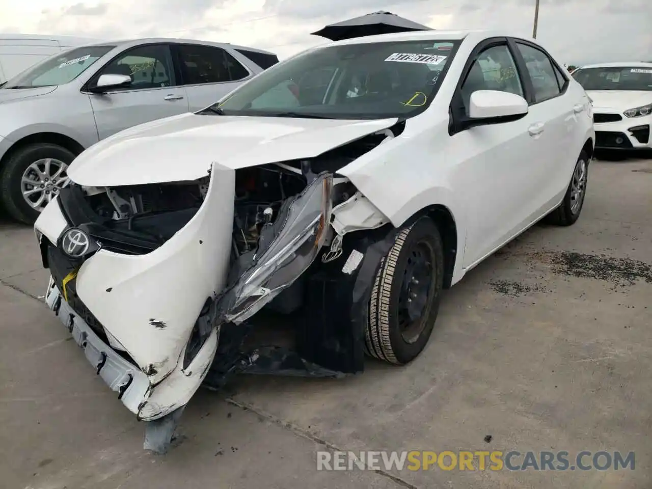 2 Photograph of a damaged car 2T1BURHE6KC168400 TOYOTA COROLLA 2019