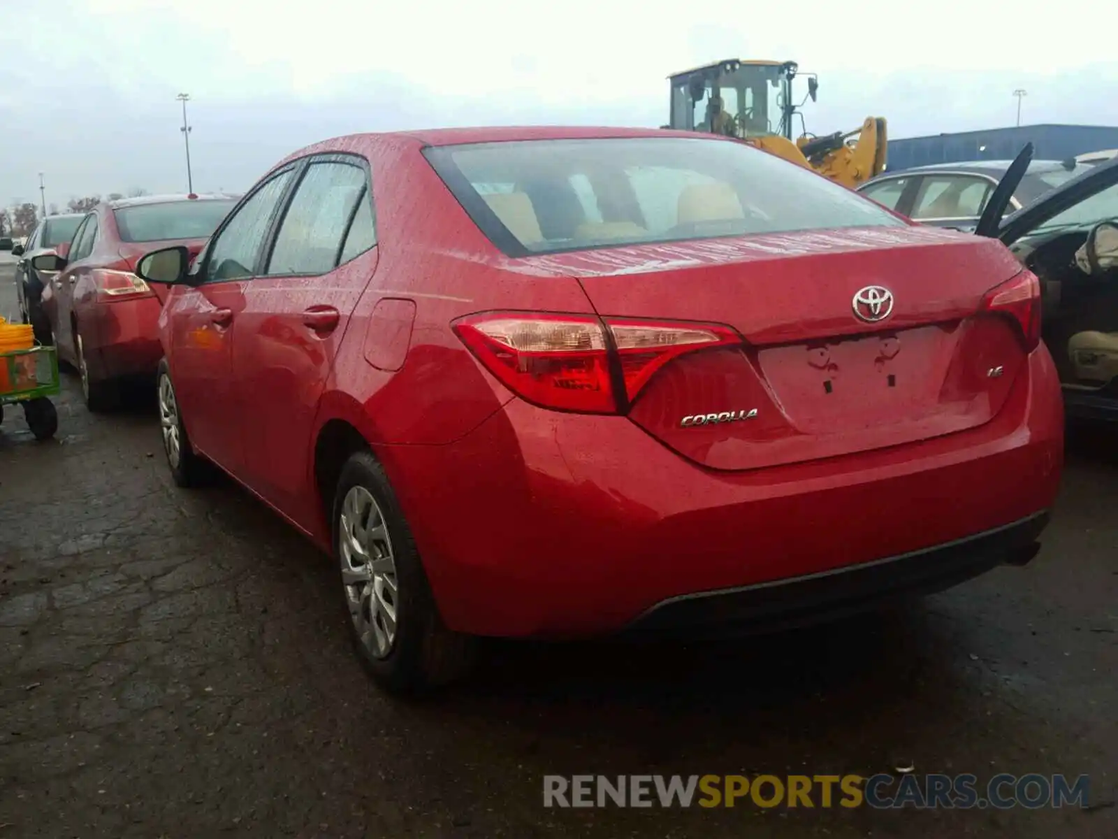 3 Photograph of a damaged car 2T1BURHE6KC168543 TOYOTA COROLLA 2019