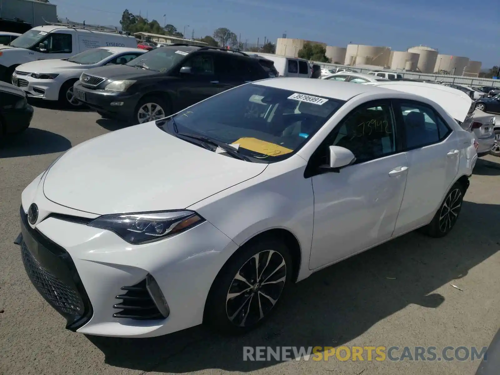 2 Photograph of a damaged car 2T1BURHE6KC170700 TOYOTA COROLLA 2019