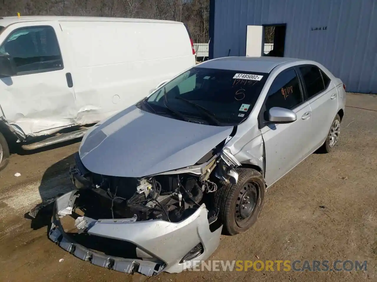 2 Photograph of a damaged car 2T1BURHE6KC171457 TOYOTA COROLLA 2019