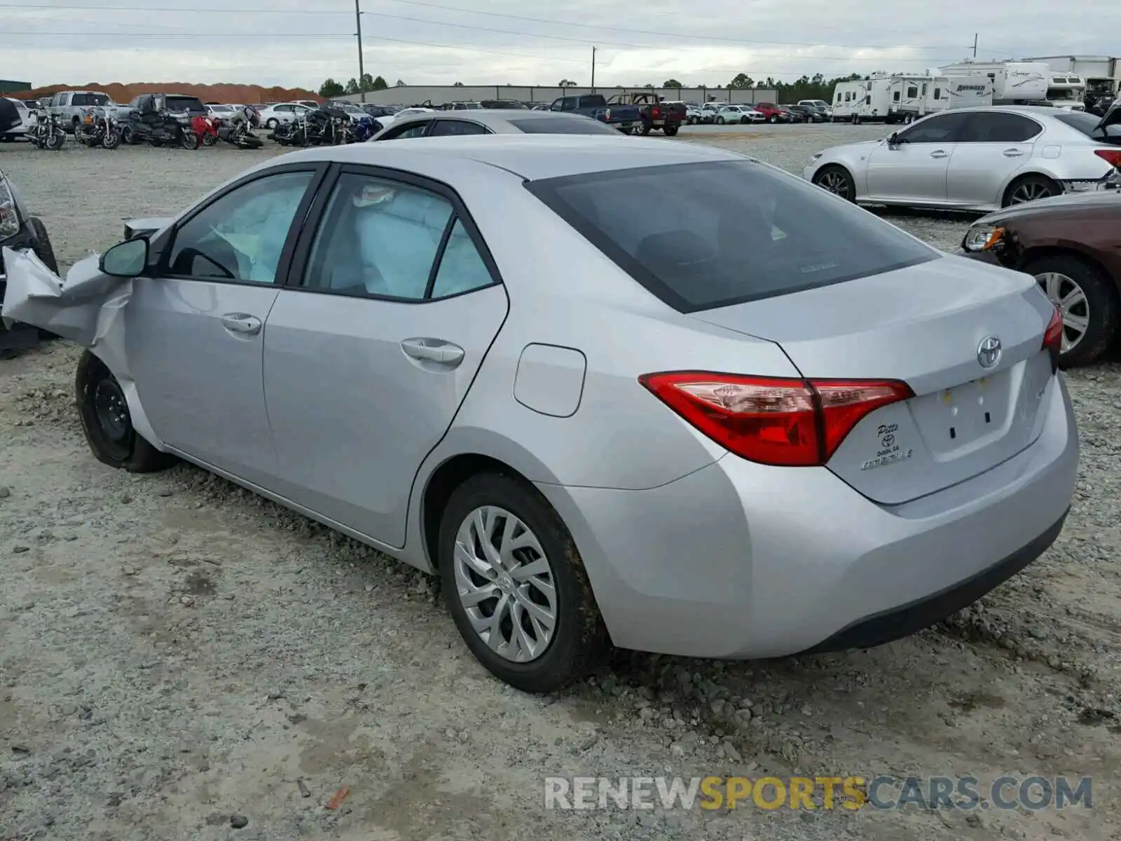 3 Photograph of a damaged car 2T1BURHE6KC172060 TOYOTA COROLLA 2019