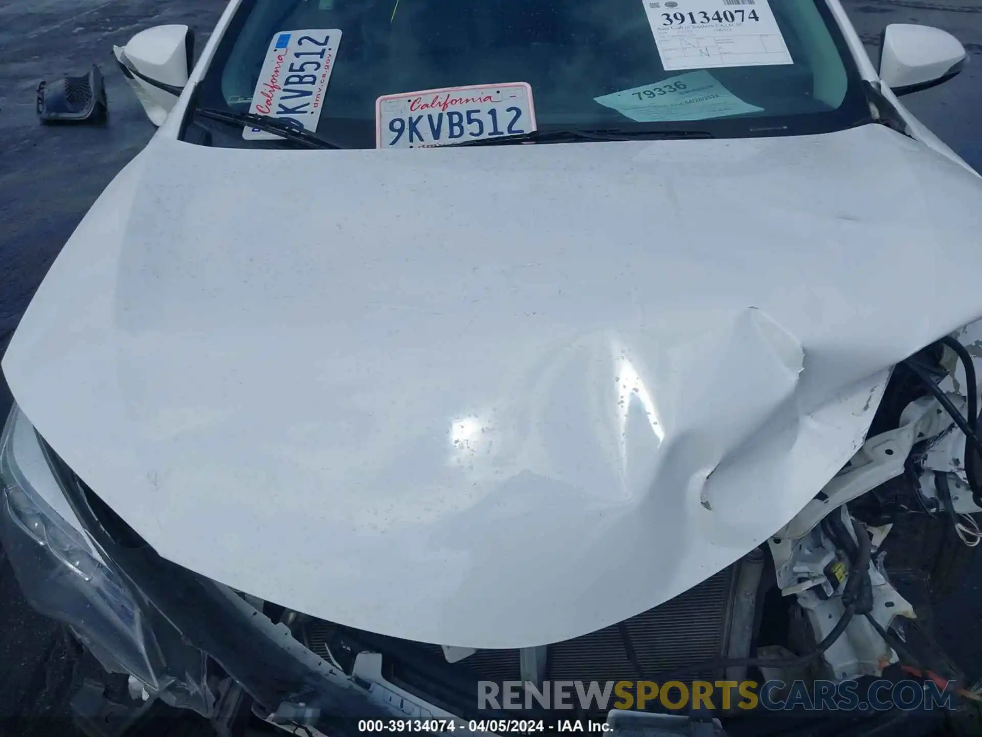 10 Photograph of a damaged car 2T1BURHE6KC172267 TOYOTA COROLLA 2019