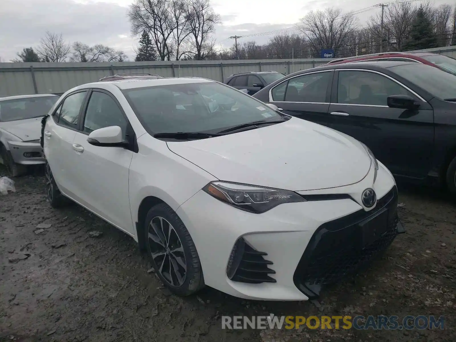 1 Photograph of a damaged car 2T1BURHE6KC172396 TOYOTA COROLLA 2019