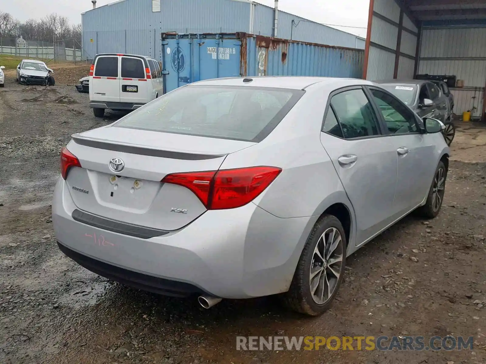 4 Photograph of a damaged car 2T1BURHE6KC172463 TOYOTA COROLLA 2019