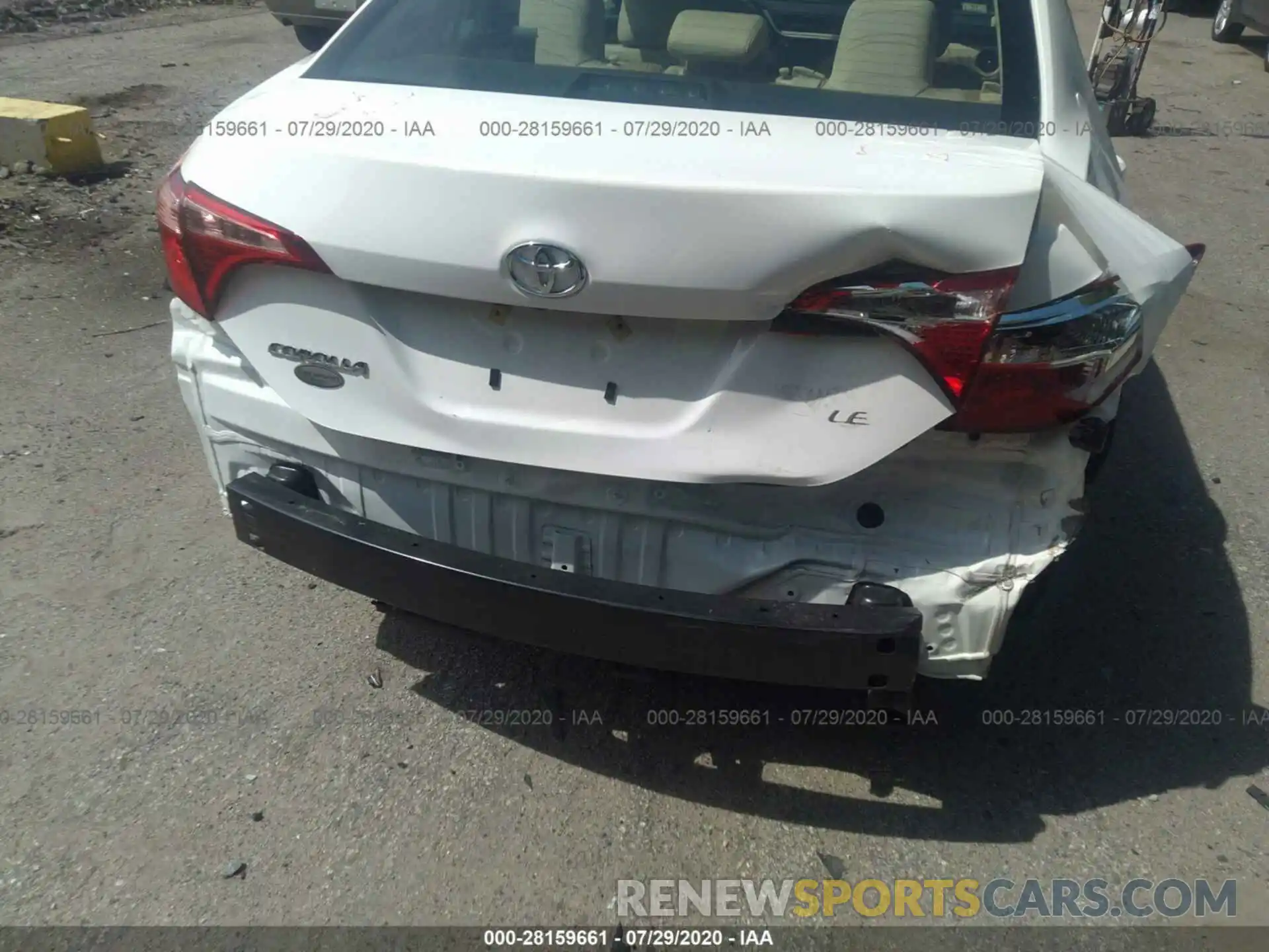 6 Photograph of a damaged car 2T1BURHE6KC172527 TOYOTA COROLLA 2019