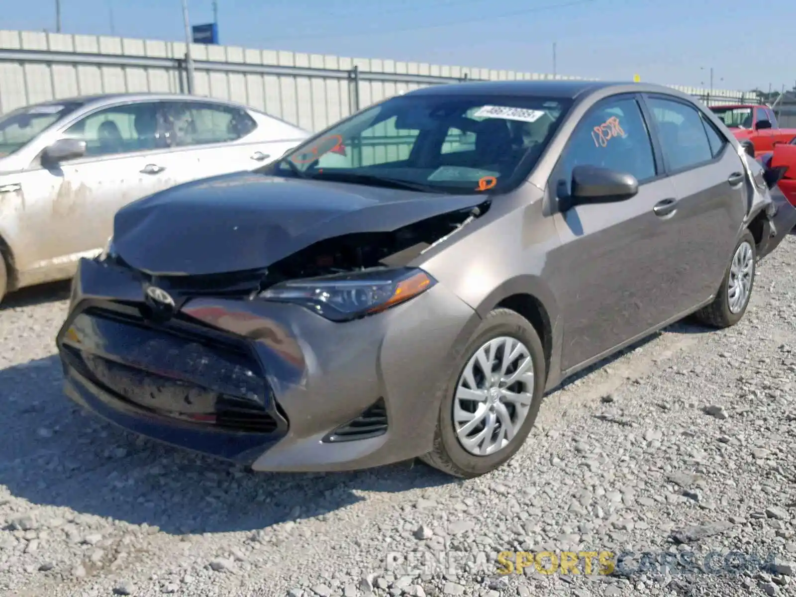 2 Photograph of a damaged car 2T1BURHE6KC173127 TOYOTA COROLLA 2019