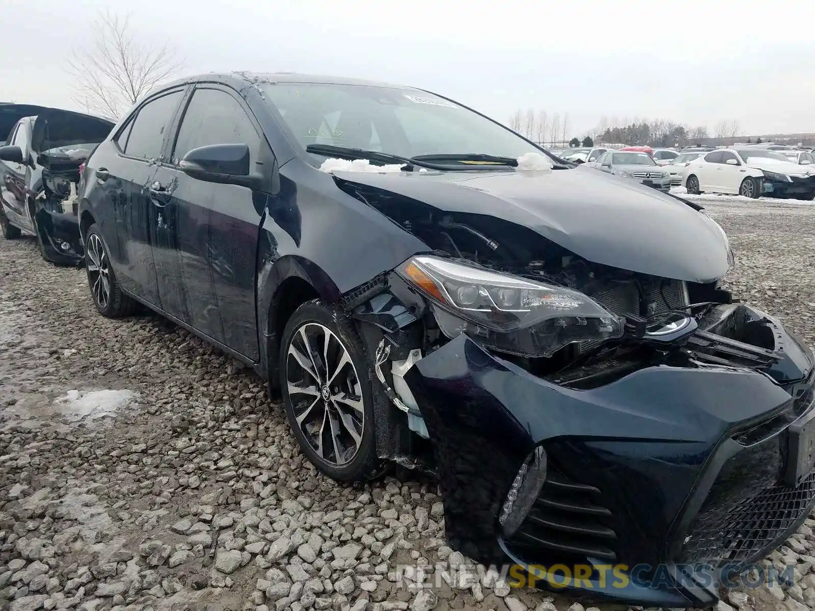 1 Photograph of a damaged car 2T1BURHE6KC173757 TOYOTA COROLLA 2019