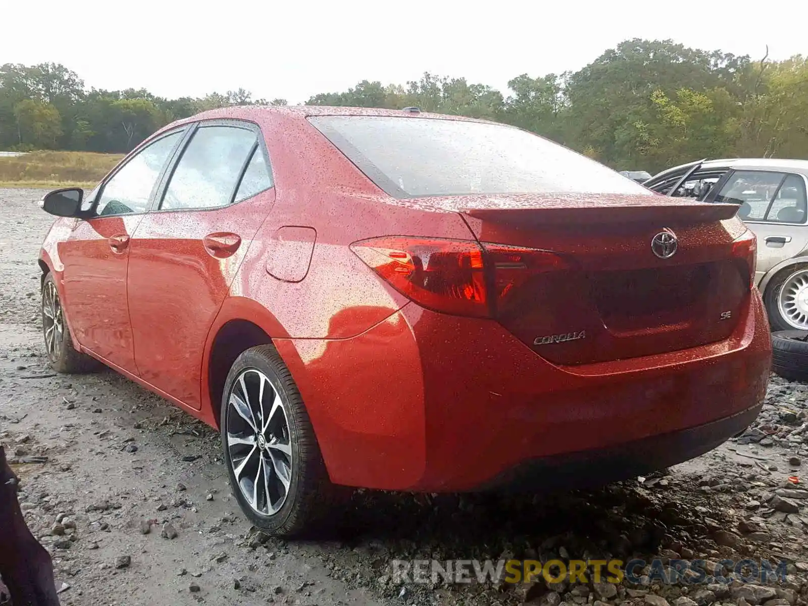 3 Photograph of a damaged car 2T1BURHE6KC174035 TOYOTA COROLLA 2019