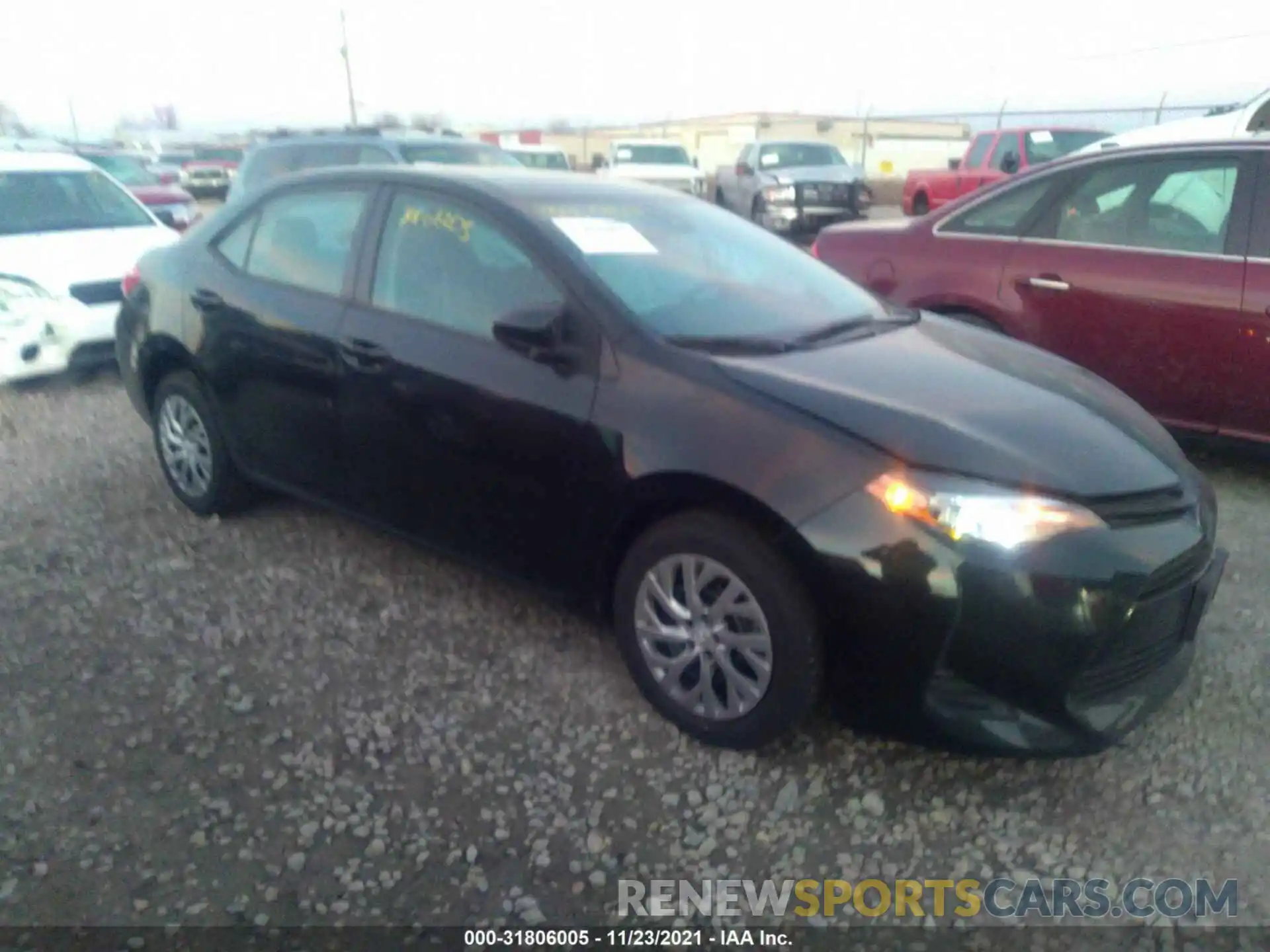 1 Photograph of a damaged car 2T1BURHE6KC175850 TOYOTA COROLLA 2019