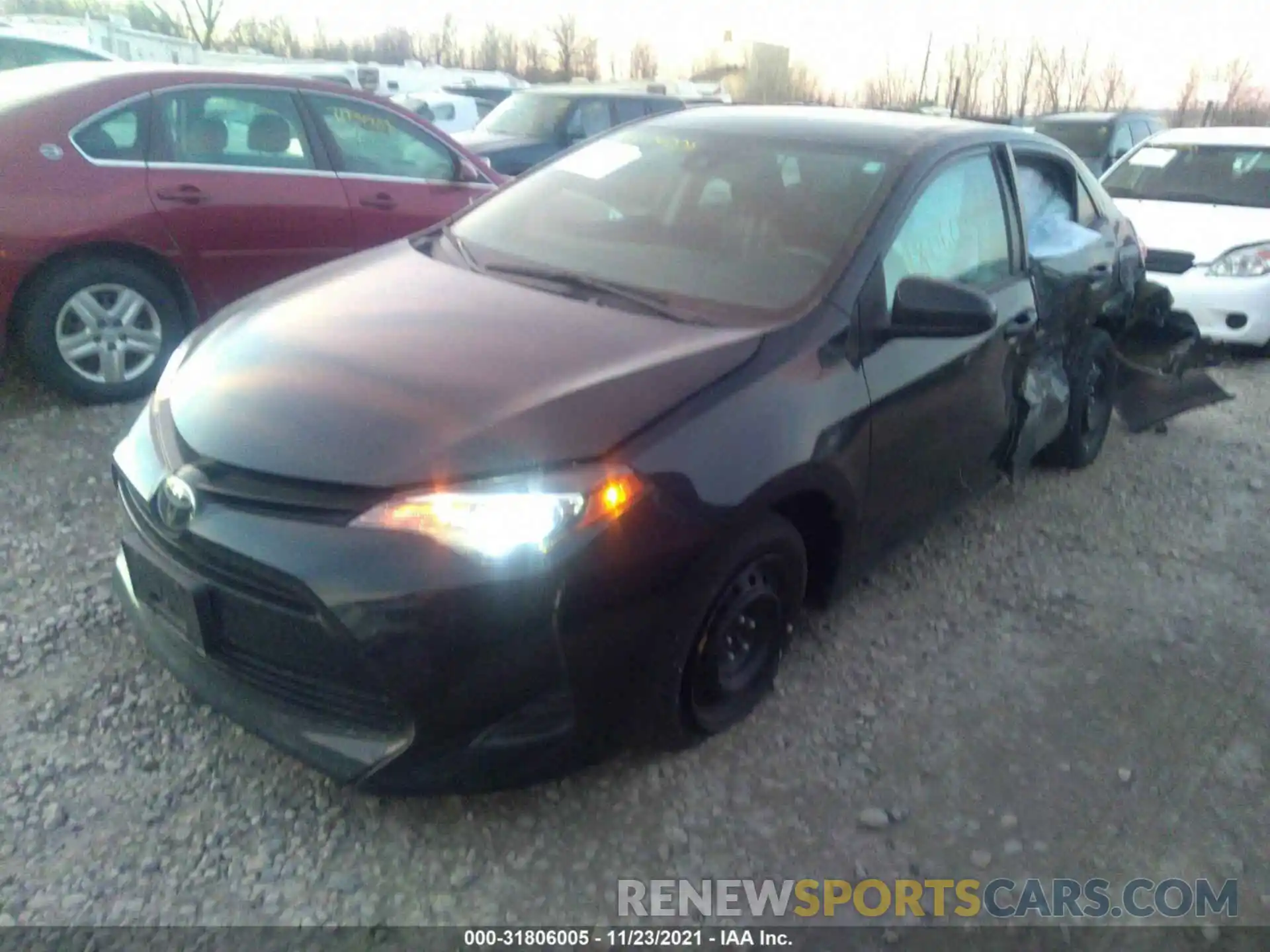 2 Photograph of a damaged car 2T1BURHE6KC175850 TOYOTA COROLLA 2019