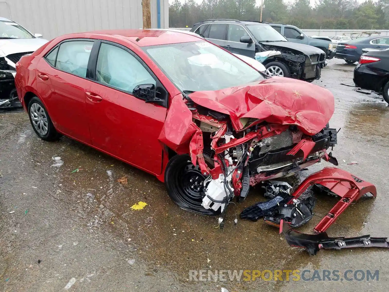 1 Photograph of a damaged car 2T1BURHE6KC175878 TOYOTA COROLLA 2019