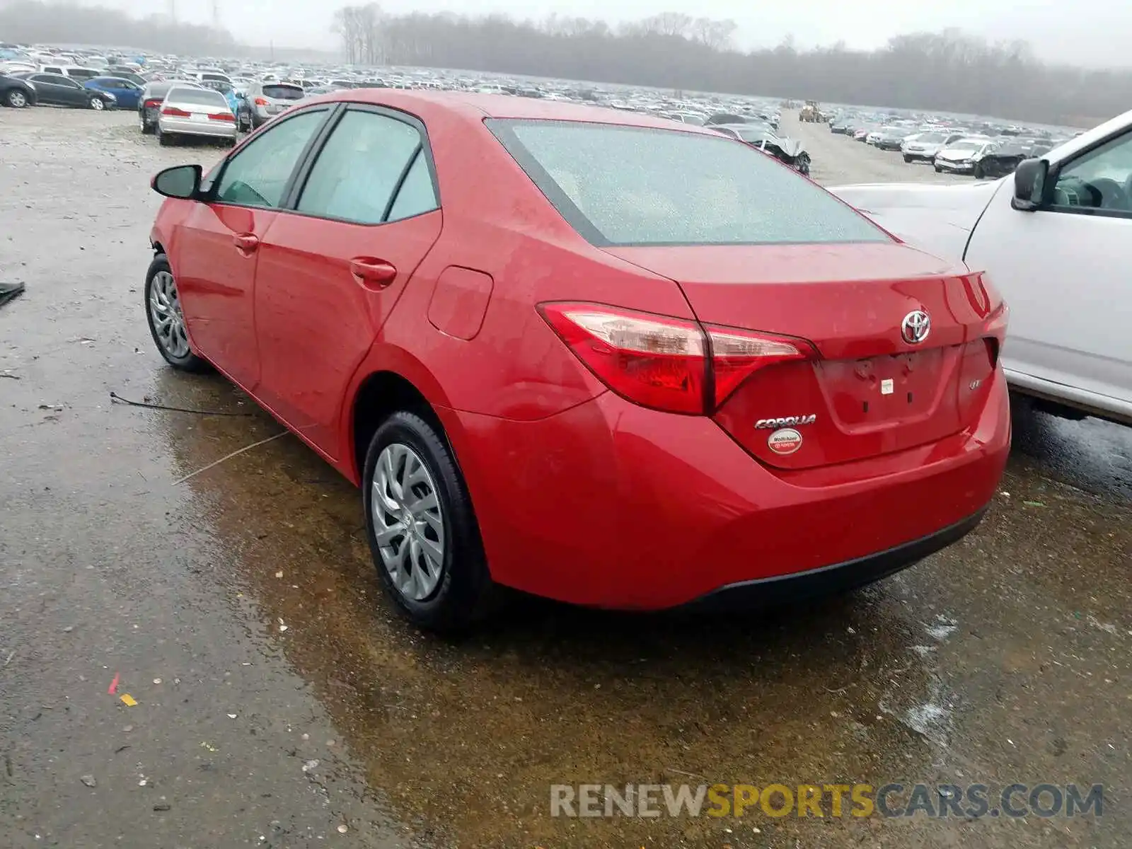 3 Photograph of a damaged car 2T1BURHE6KC175878 TOYOTA COROLLA 2019