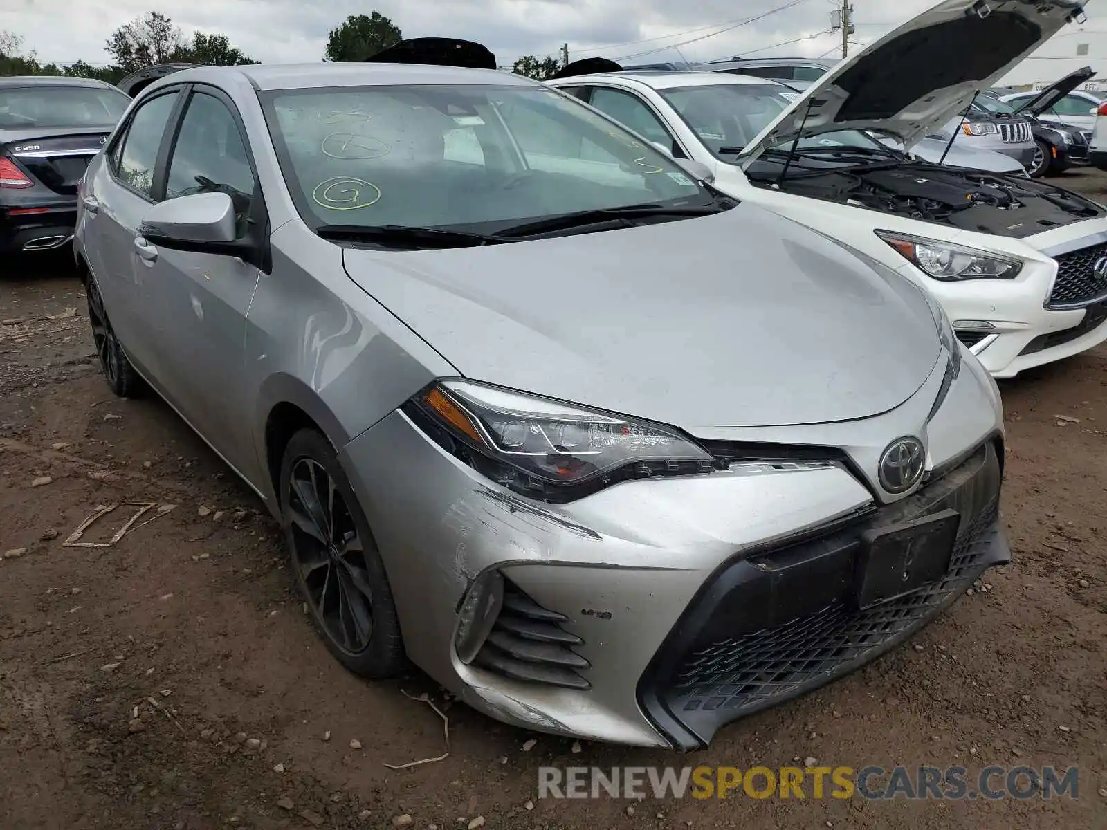 1 Photograph of a damaged car 2T1BURHE6KC176108 TOYOTA COROLLA 2019